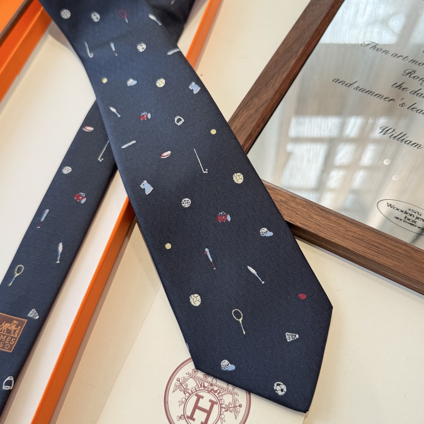 特价特 爱马仕奥运主题 男士新款领带系列👔👔，稀有H家每年都有一千条不同印花的领带面世，从最初的多以几何
