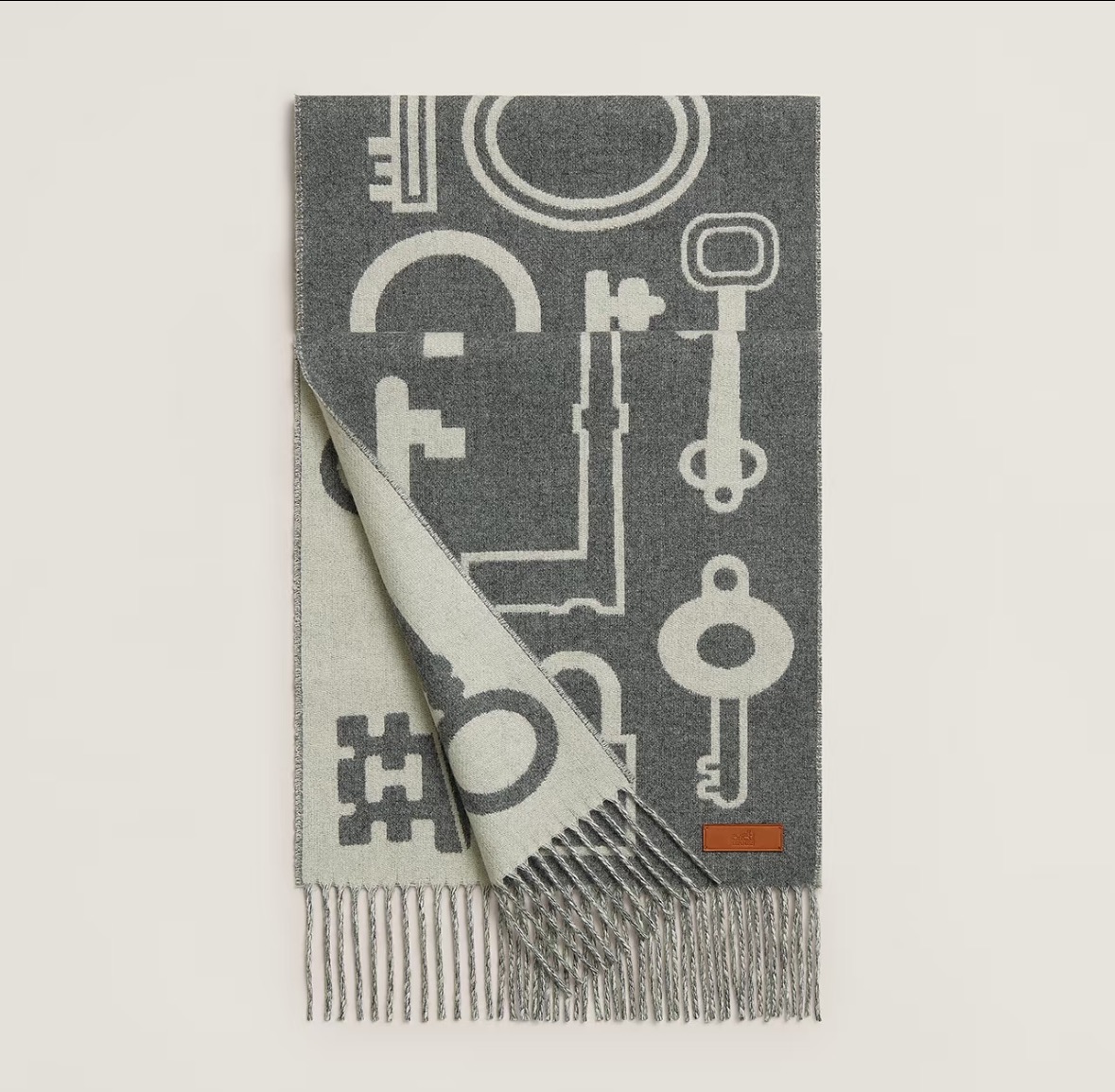 全网都爱的一款H钥匙双面羊绒围巾，Casaque Porte-Clefs触感柔软细腻 软软绵绵如云朵般轻