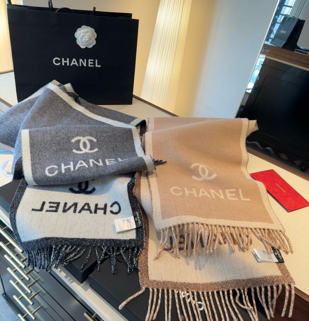 小香专柜最新款💨火爆来袭💥🎊顶级双层色织工艺🔥此工艺只有纯正代工厂才有的工艺‼️专柜原版紫外线加热感应双