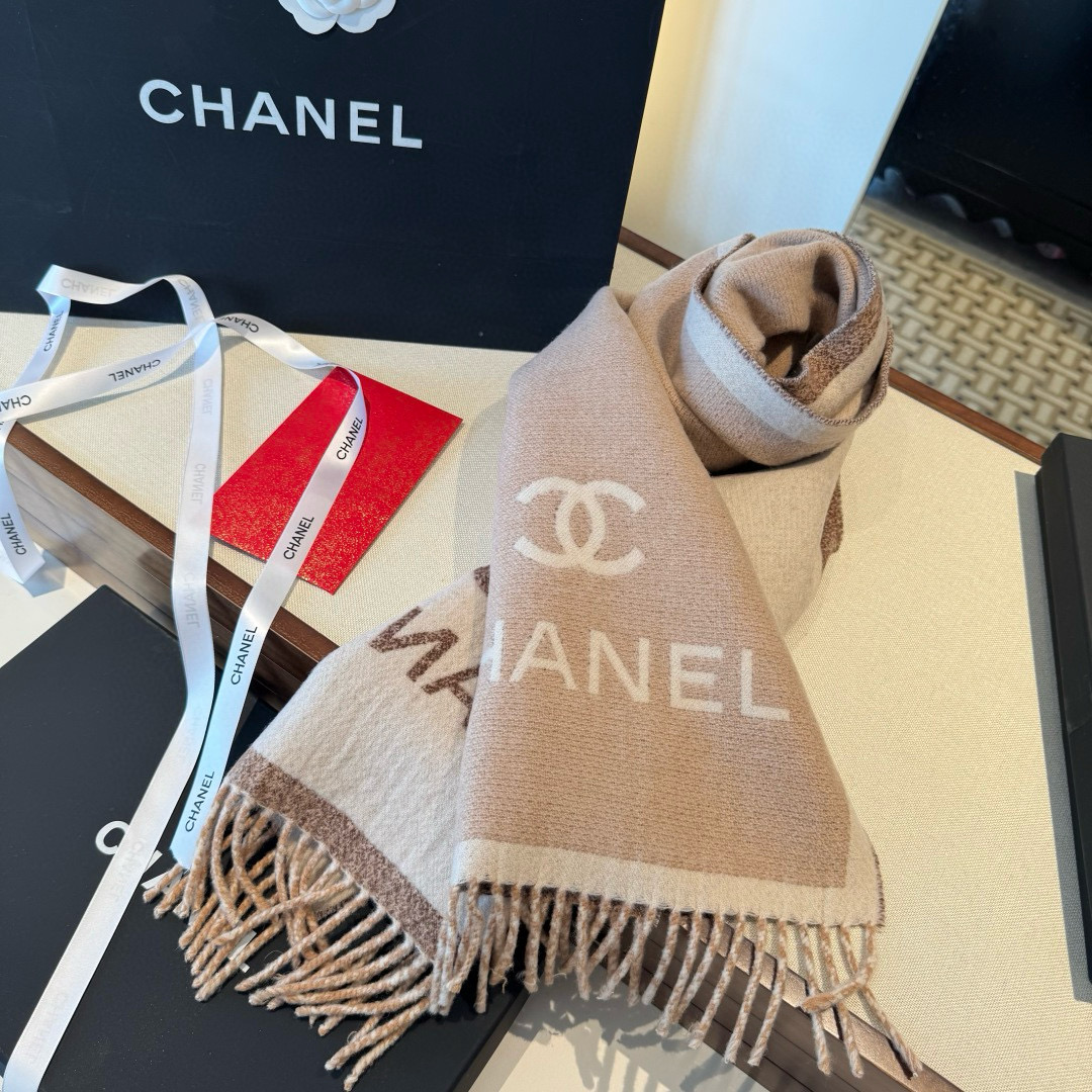 小香专柜最新款💨火爆来袭💥🎊顶级双层色织工艺🔥此工艺只有纯正代工厂才有的工艺‼️专柜原版紫外线加热感应双