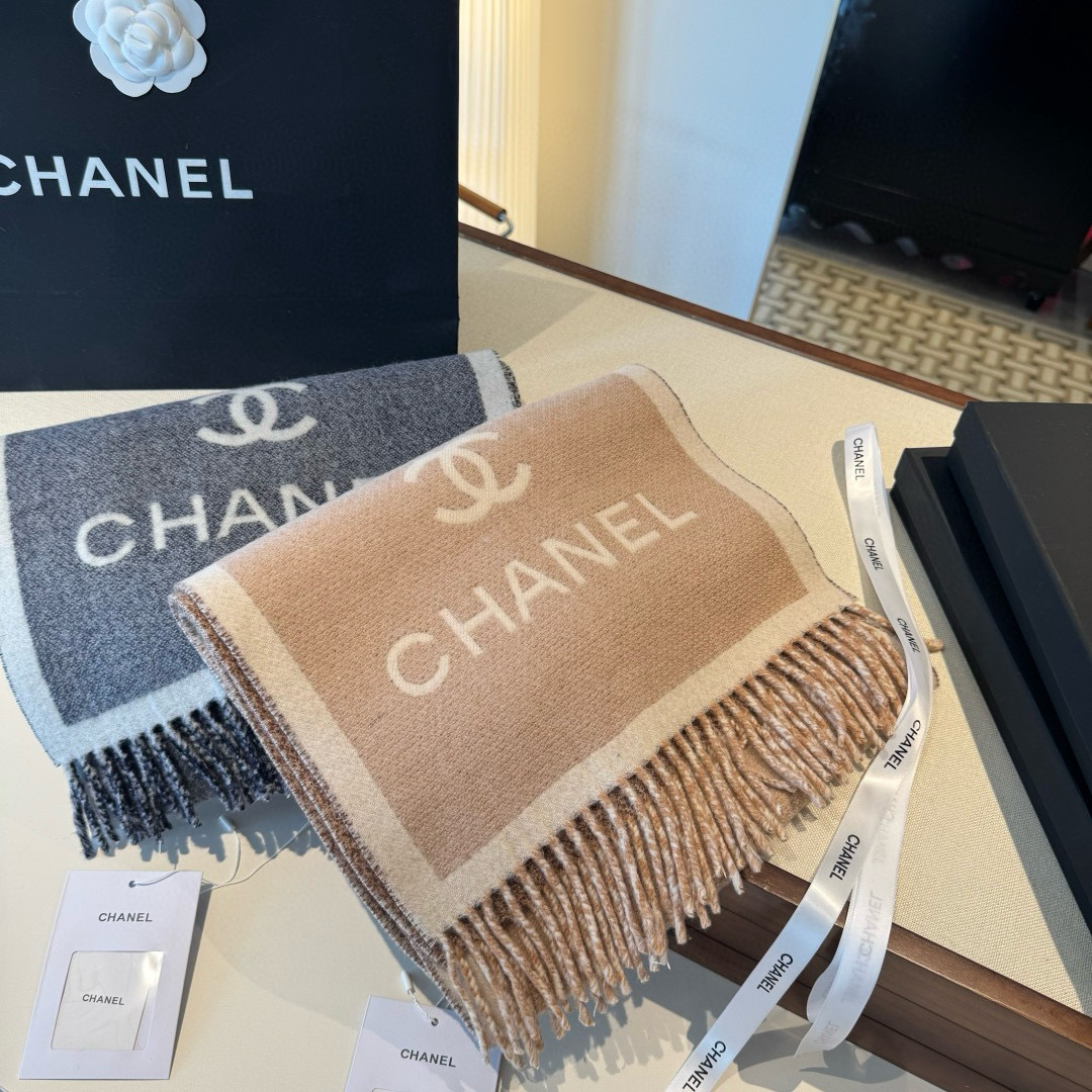 小香专柜最新款💨火爆来袭💥🎊顶级双层色织工艺🔥此工艺只有纯正代工厂才有的工艺‼️专柜原版紫外线加热感应双