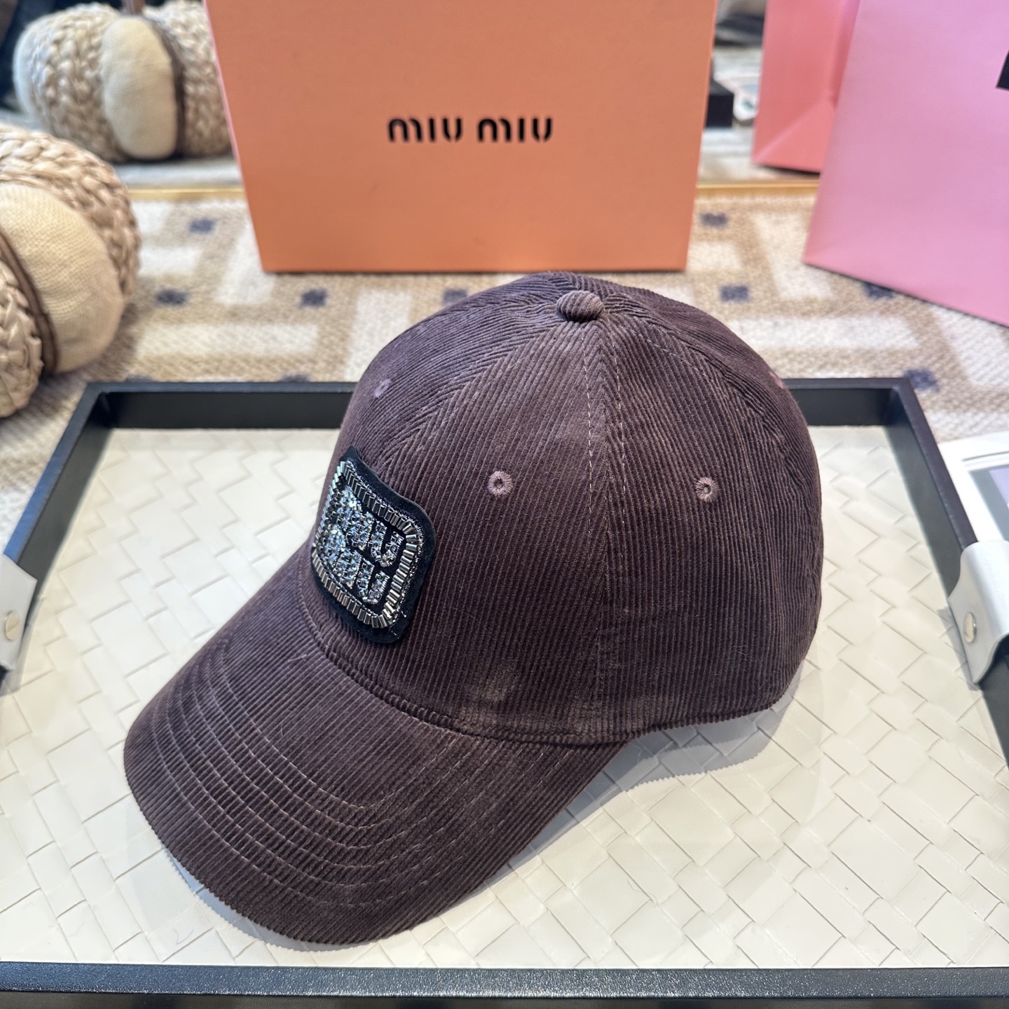 谬谬miumiu 原单 新款棒球帽，正品开模订制，原版做工细致质量超赞！