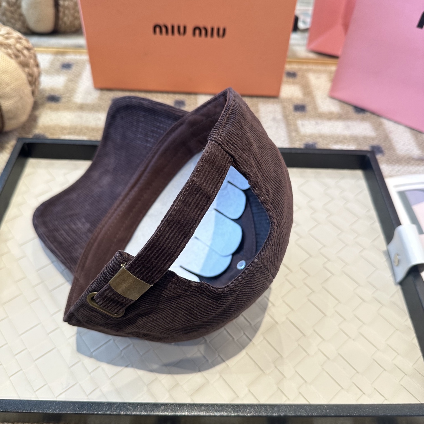 谬谬miumiu 原单 新款棒球帽，正品开模订制，原版做工细致质量超赞！