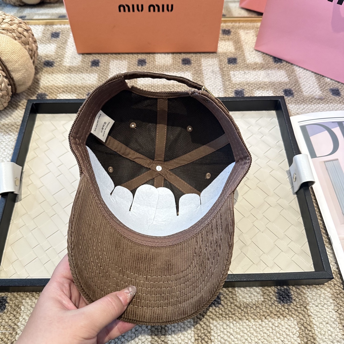 谬谬miumiu 原单 新款棒球帽，正品开模订制，原版做工细致质量超赞！