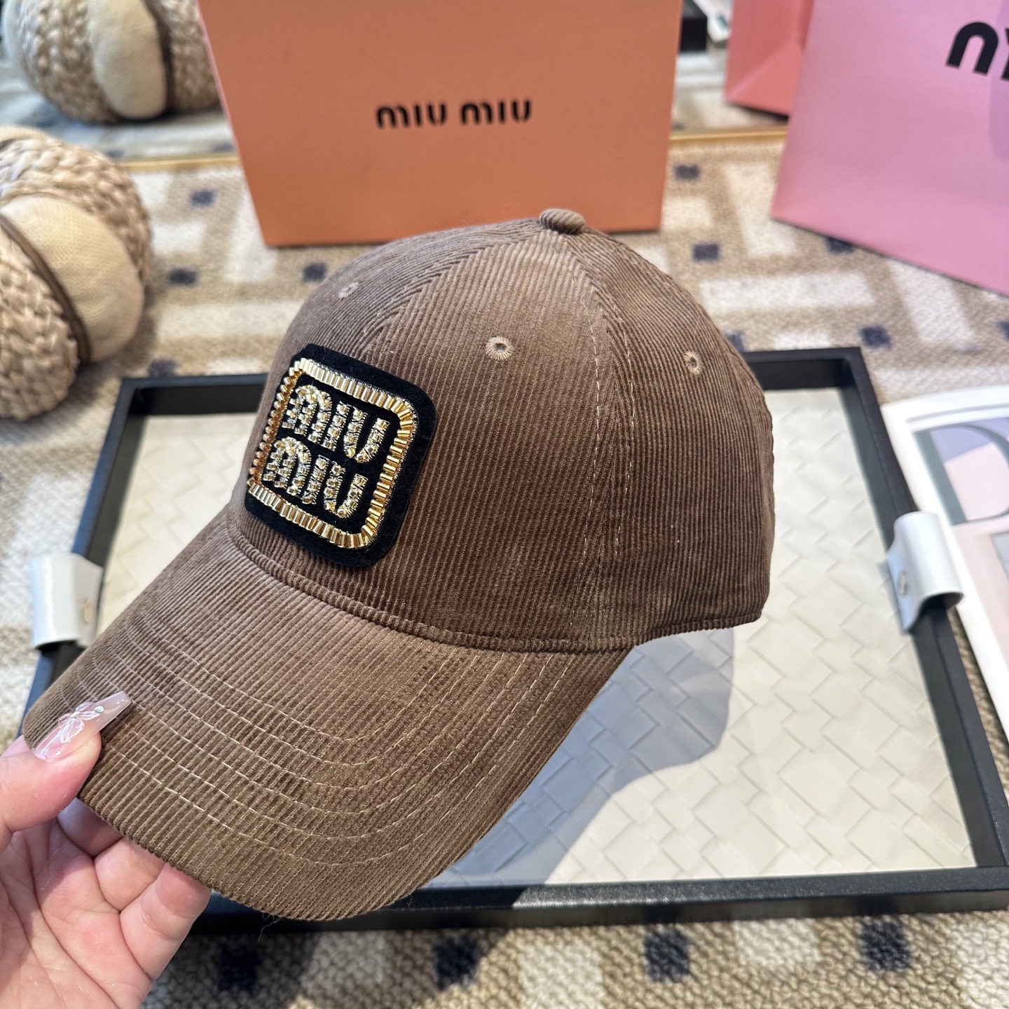 谬谬miumiu 原单 新款棒球帽，正品开模订制，原版做工细致质量超赞！