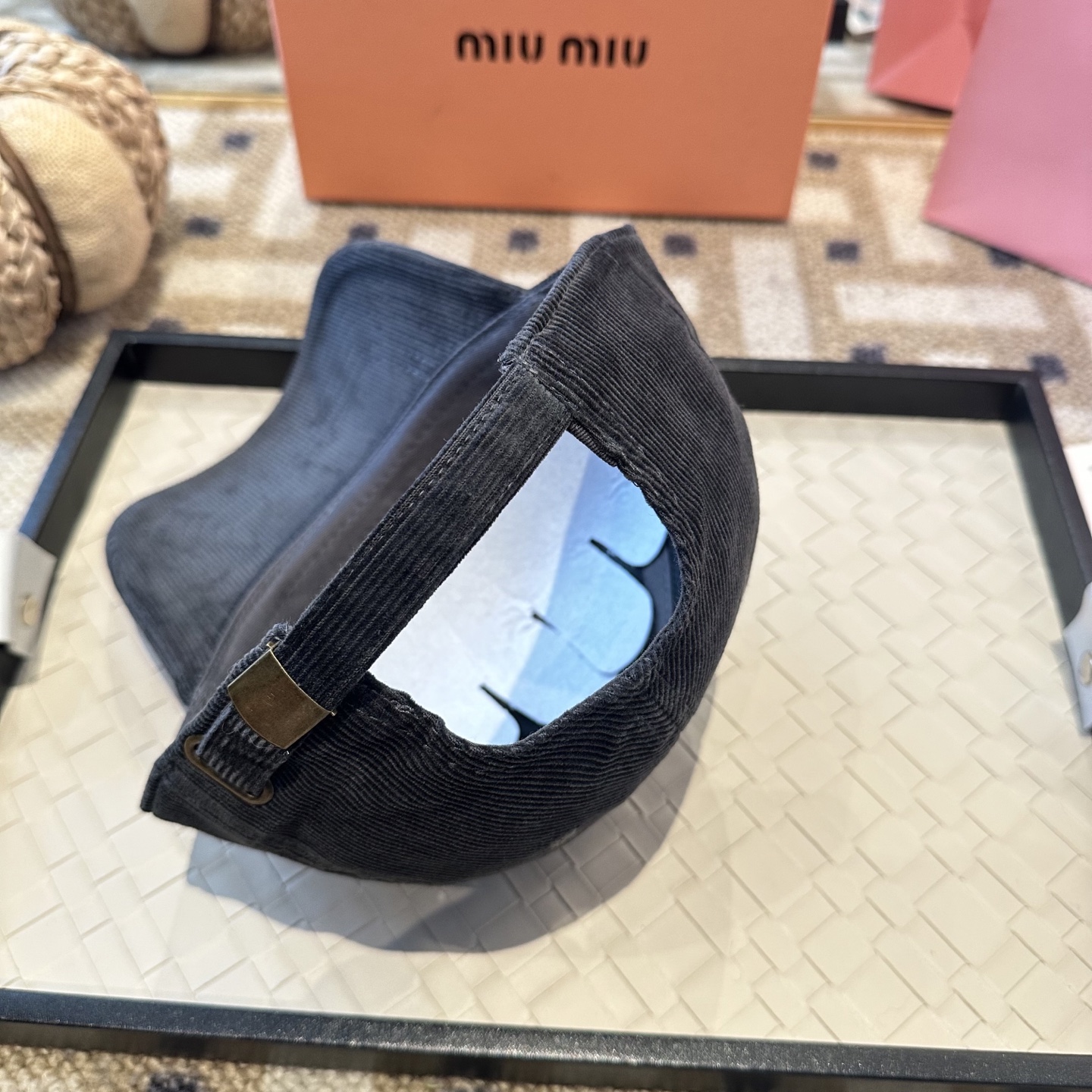 谬谬miumiu 原单 新款棒球帽，正品开模订制，原版做工细致质量超赞！