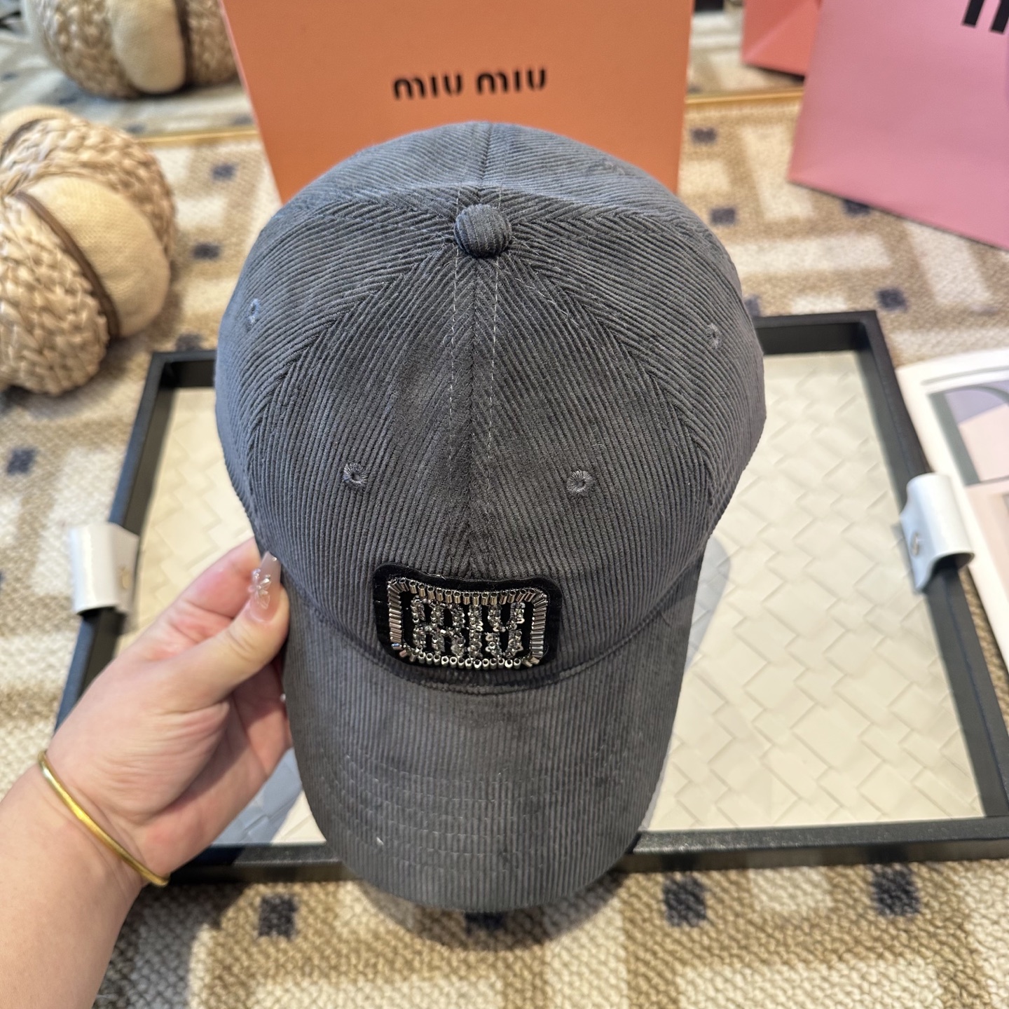谬谬miumiu 原单 新款棒球帽，正品开模订制，原版做工细致质量超赞！