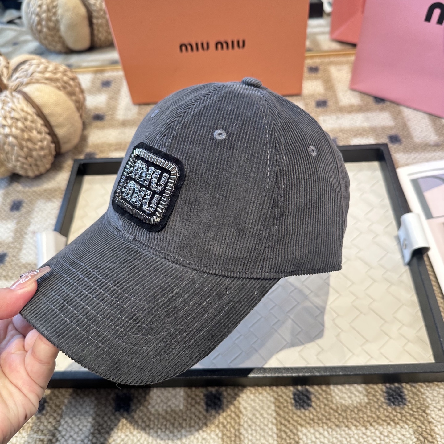 谬谬miumiu 原单 新款棒球帽，正品开模订制，原版做工细致质量超赞！