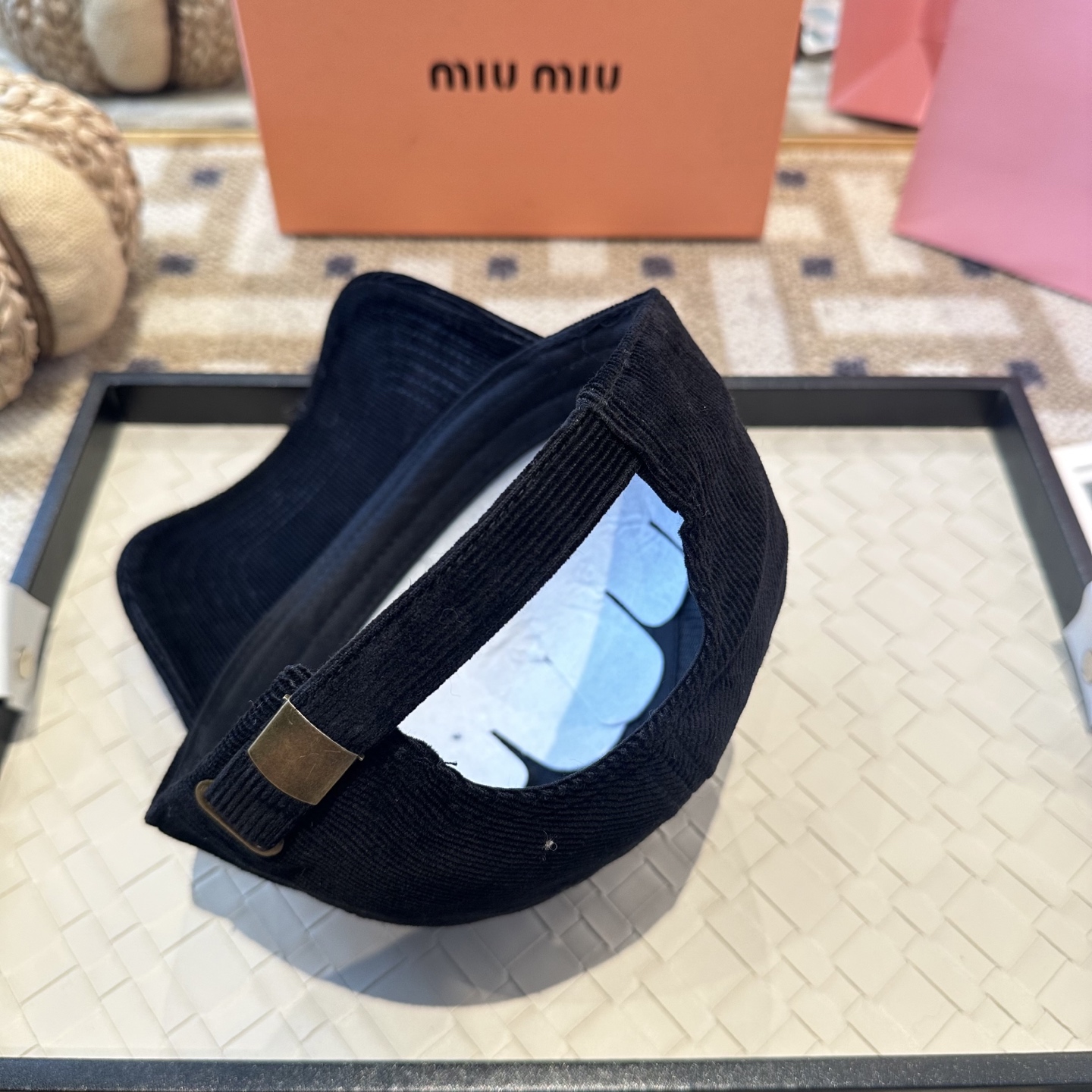 谬谬miumiu 原单 新款棒球帽，正品开模订制，原版做工细致质量超赞！