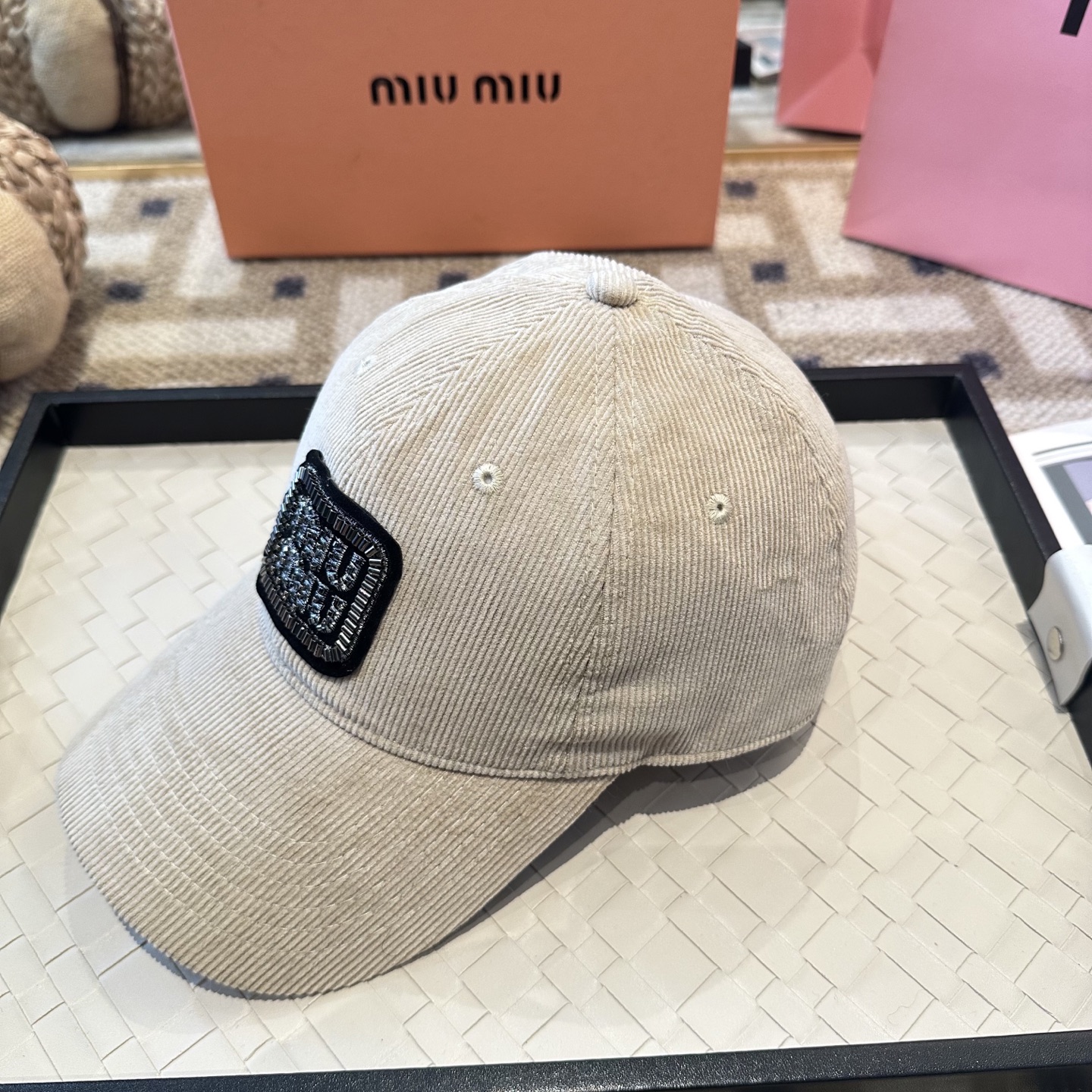谬谬miumiu 原单 新款棒球帽，正品开模订制，原版做工细致质量超赞！