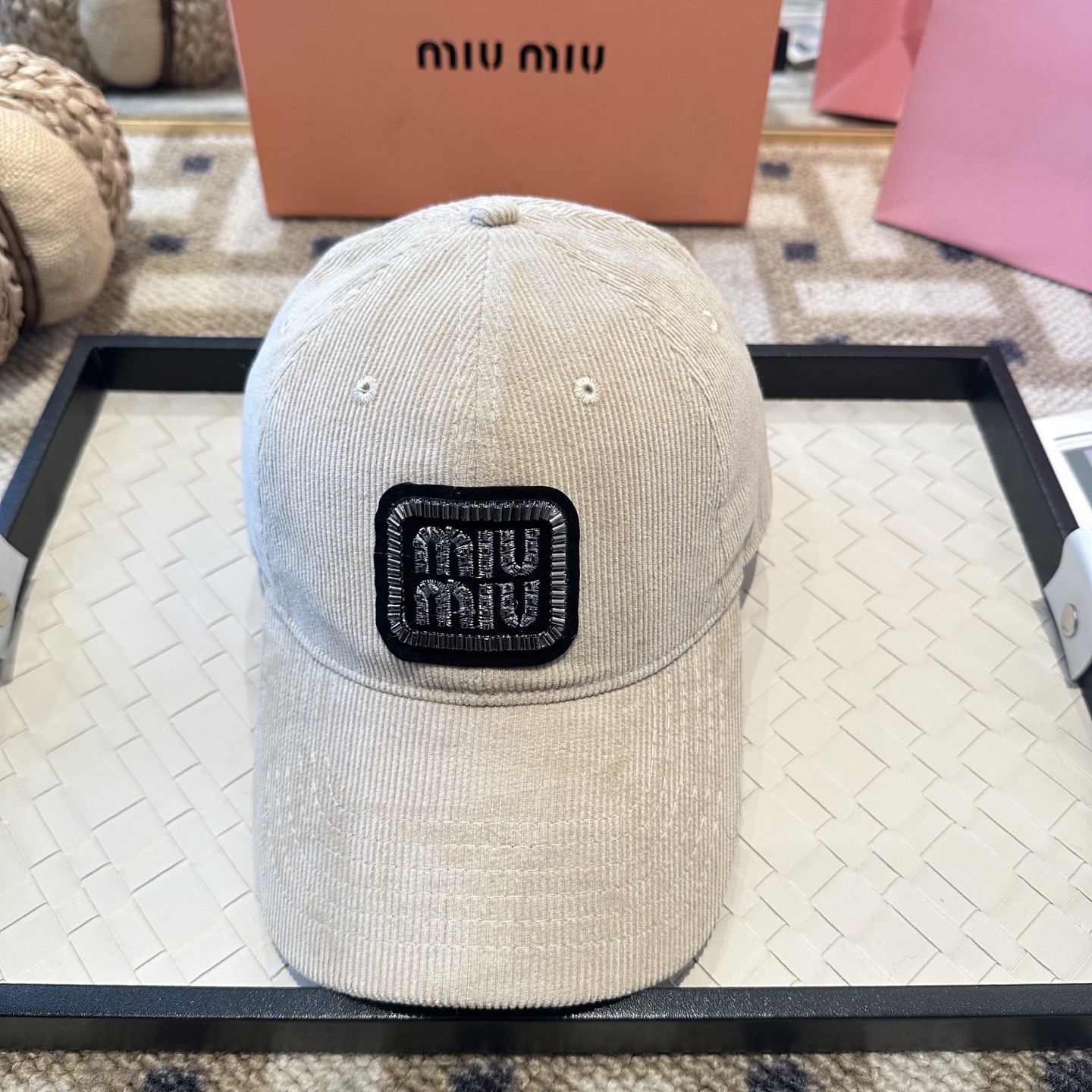 谬谬miumiu 原单 新款棒球帽，正品开模订制，原版做工细致质量超赞！