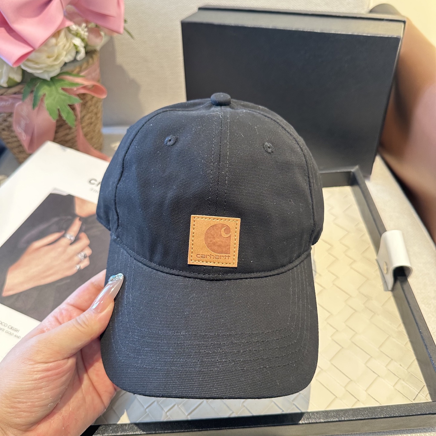 潮牌棒球帽 简单休闲风的棒球帽 减龄百搭 适配度很高！简单随性~出街拍照拗造型非常加分~男女同款 随意搭