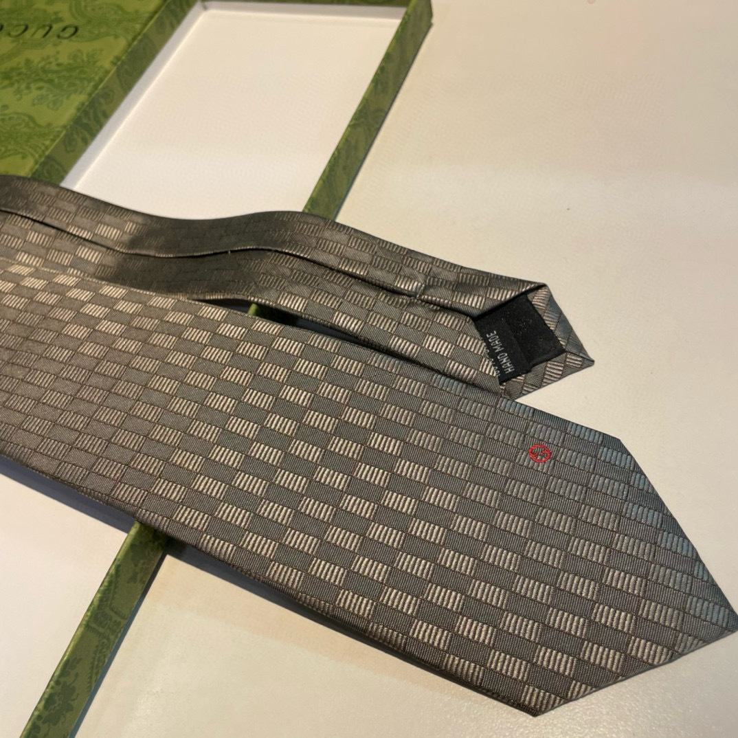 特批 G家专柜新款【GG标识印花领带】男士领带👔👔，稀有采用经典小G LOGO提花展现精湛手工与时尚优雅