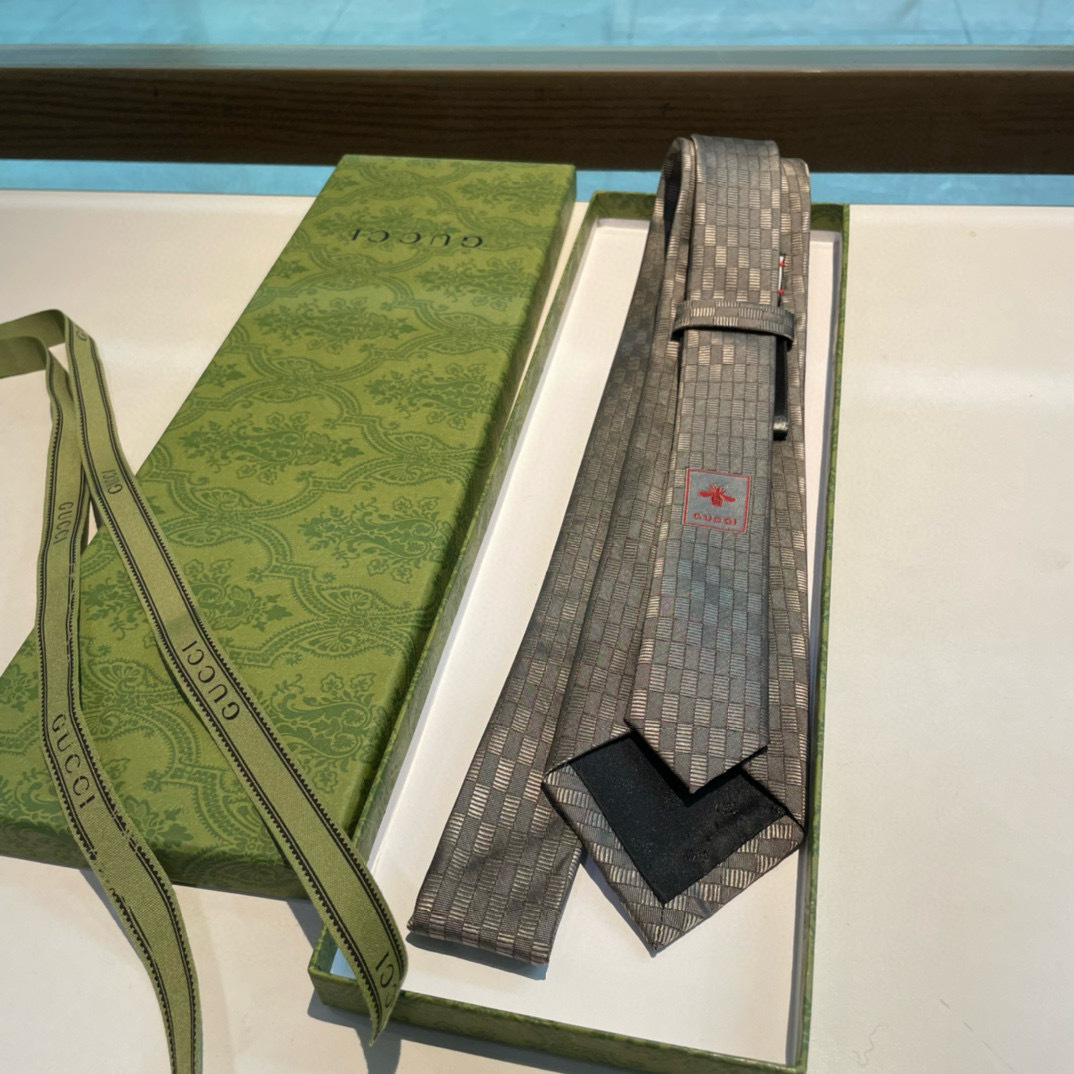 特批 G家专柜新款【GG标识印花领带】男士领带👔👔，稀有采用经典小G LOGO提花展现精湛手工与时尚优雅