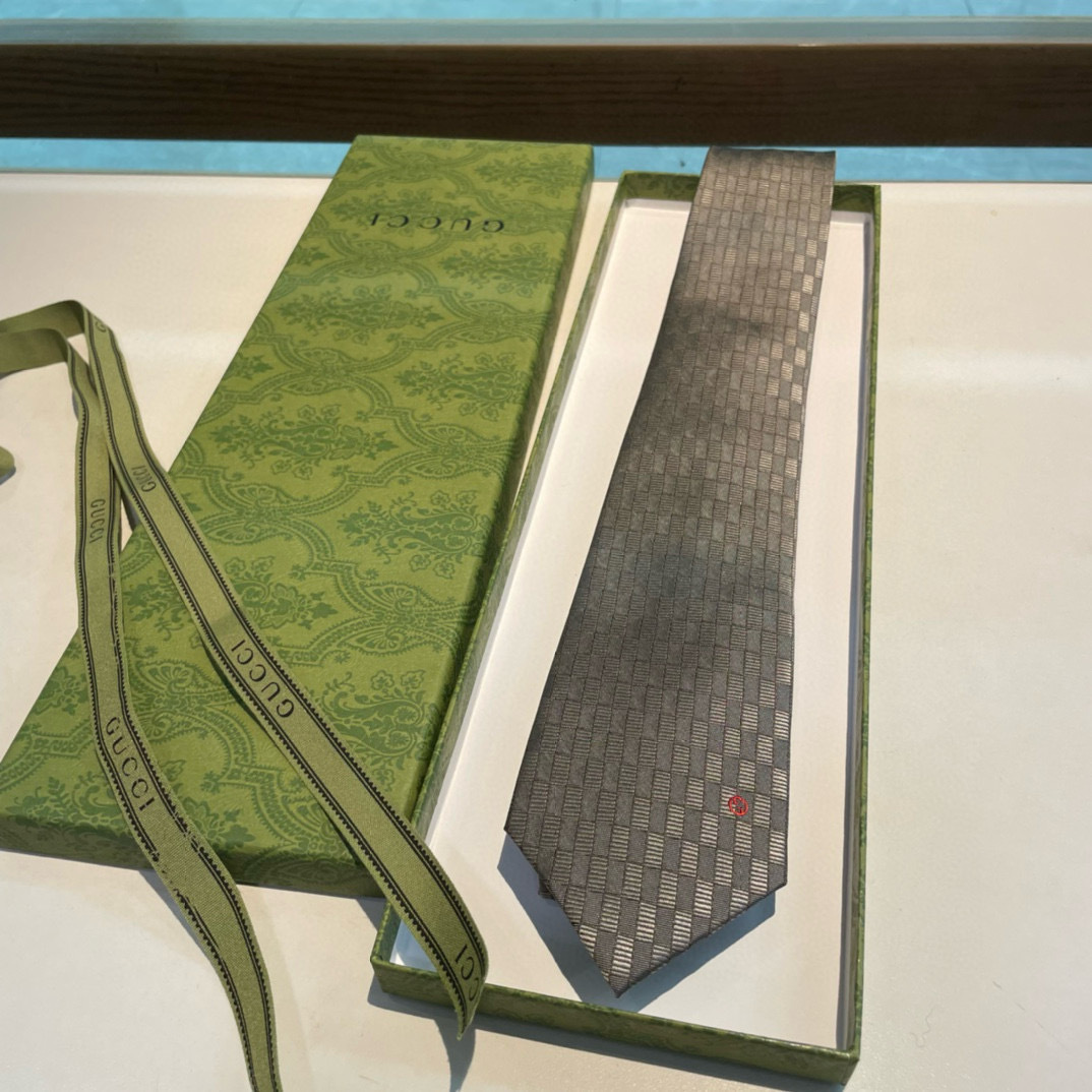 特批 G家专柜新款【GG标识印花领带】男士领带👔👔，稀有采用经典小G LOGO提花展现精湛手工与时尚优雅