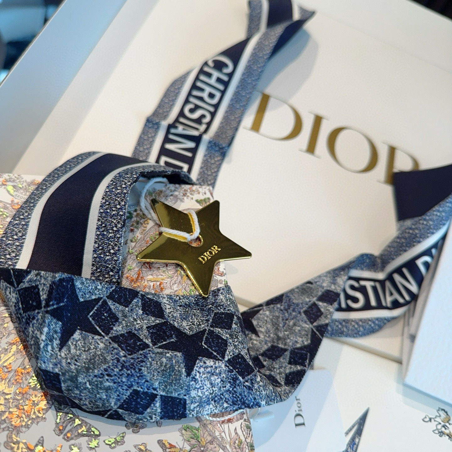 Dior scarf ‼ ~‼ Dior ~ ‼ Dior MITZAH Series ‼ ~Size 6 100 — photo 9