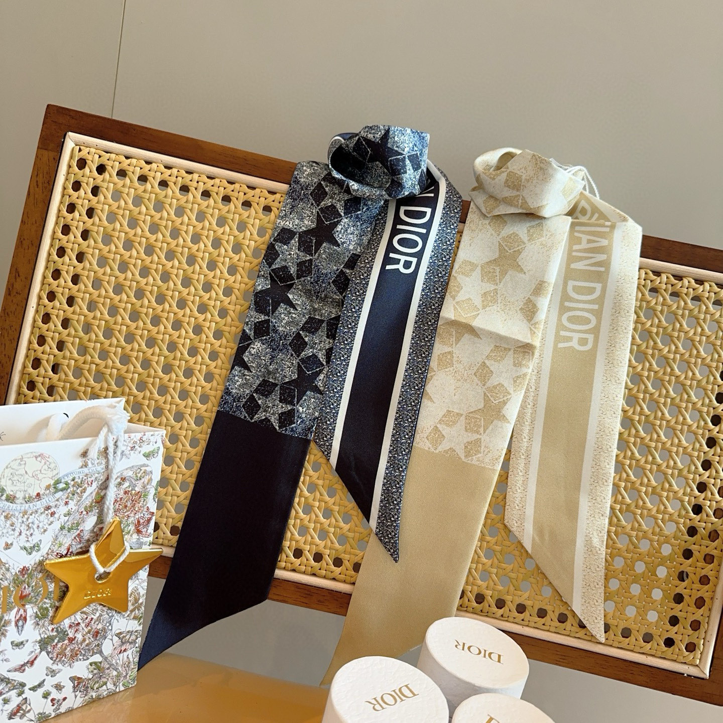 Dior scarf ‼ ~‼ Dior ~ ‼ Dior MITZAH Series ‼ ~Size 6 100 — photo 2