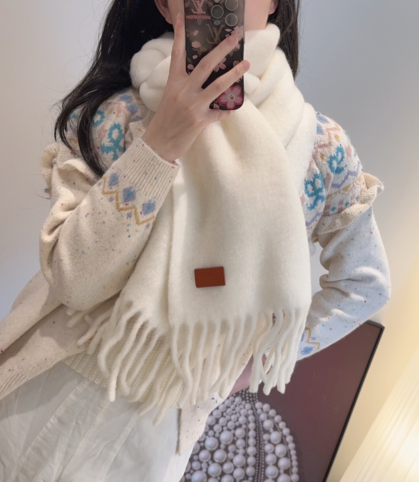 【▪❤️️Loewe超美新款马海毛围巾!超级推荐入手!】质感好货!罗意威主打的马海毛围巾~据说超难买哦!!打了好多次版! 【▪❤️️Loewe超美新款马海毛围巾!超级推荐入手!】质感好货!罗意威主打的马海毛围巾~据说超难买哦!!打了好多次版!