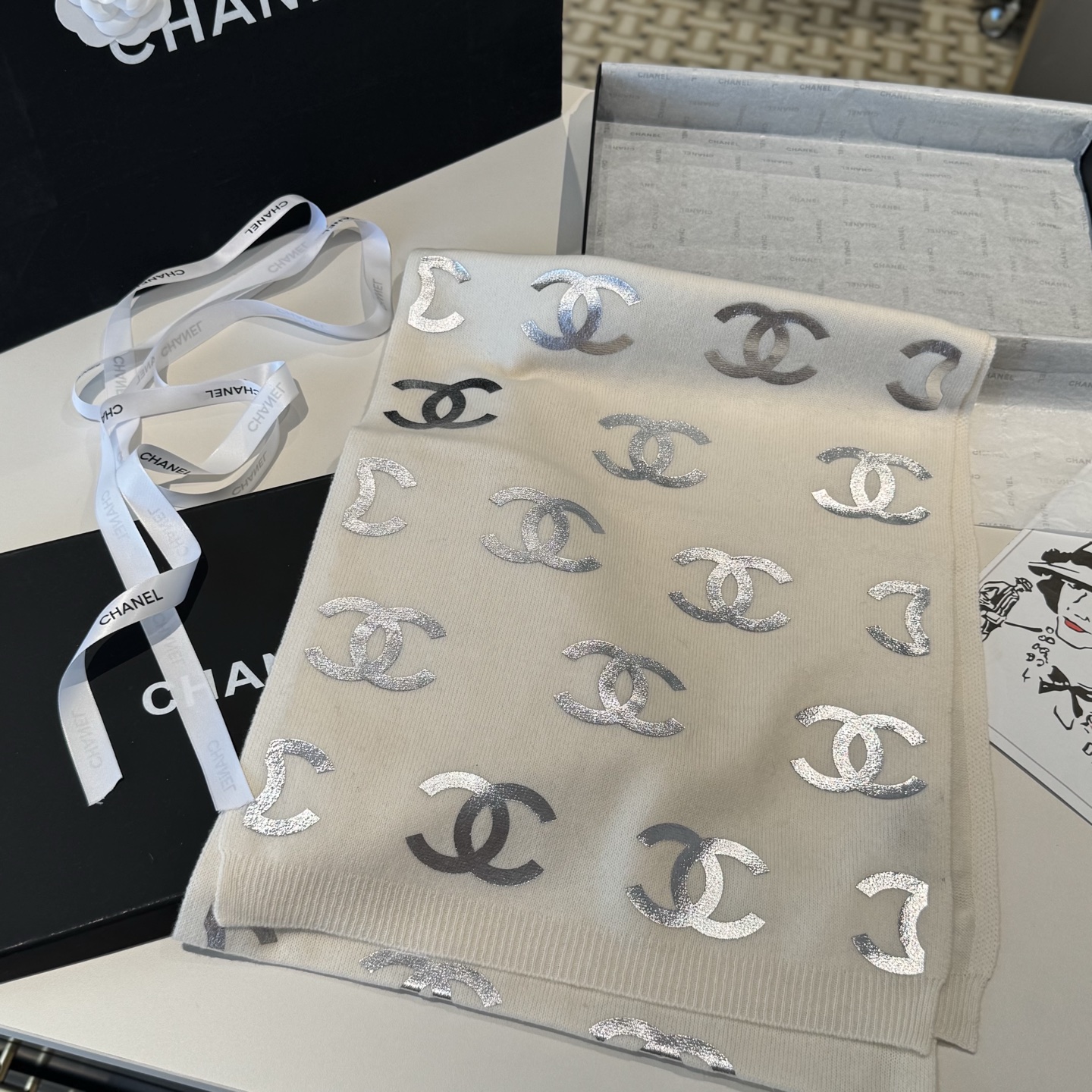 👑👑Chanel25秋冬新款针织围巾羊绒针织长巾‼️美翻了[流泪]御用殿堂级极品‼️新款在售 进口纯羊绒针织毛线❗️美丽