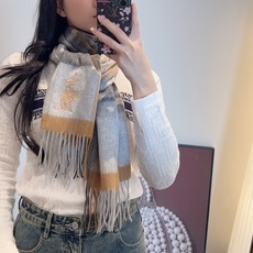 ✨✨Burberry · 巴宝莉双面围巾❗好看的要疯掉了,太有型太有魅力了❗❗非常斯文时尚的秋冬单品!真的很喜欢,非常C ✨✨Burberry · 巴宝莉双面围巾❗好看的要疯掉了,太有型太有魅力了❗❗非常斯文时尚的秋冬单品!真的很喜欢,非常C