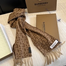 Burberry巴宝莉 围巾🧣难得的高端款!家属福利!非常正的男士围巾~面料大爱,非常柔软细腻舒服,轻度水波纹!大气简约 Burberry巴宝莉 围巾🧣难得的高端款!家属福利!非常正的男士围巾~面料大爱,非常柔软细腻舒服,轻度水波纹!大气简约
