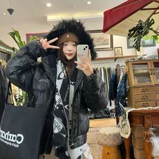 高品质 𝐕𝐢𝐯𝐢𝐞𝐧𝐧𝐞 𝐖𝐞𝐬𝐭𝐰𝐨𝐨𝐝🪐✨ 经典大土星围巾 vivienne westwood西太后土星 英国时装设 高品质 𝐕𝐢𝐯𝐢𝐞𝐧𝐧𝐞 𝐖𝐞𝐬𝐭𝐰𝐨𝐨𝐝🪐✨ 经典大土星围巾 vivienne westwood西太后土星 英国时装设