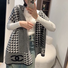 CHANEL羊绒长巾👏💙顶级原单正品旷世绝美,小香千鸟格羊绒围巾,顶级高端货👼【绝对值得珍藏👍】👏香奈儿绝美百搭款💋专柜 CHANEL羊绒长巾👏💙顶级原单正品旷世绝美,小香千鸟格羊绒围巾,顶级高端货👼【绝对值得珍藏👍】👏香奈儿绝美百搭款💋专柜