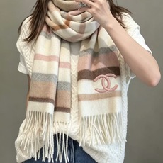 🆕 【CHANEL·香奈儿 】喜欢有颜值,高质量的亲可入手,名媛单品,无论怎么搭配都是满满的气质感,100%极品山羊绒水 🆕 【CHANEL·香奈儿 】喜欢有颜值,高质量的亲可入手,名媛单品,无论怎么搭配都是满满的气质感,100%极品山羊绒水