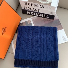 Hermes编织围巾!低调高级秋冬品味!!】爱马仕新款特殊肌理手工编织纹羊绒围巾!!年轻,时髦,自信,有态度。很美啊!! Hermes编织围巾!低调高级秋冬品味!!】爱马仕新款特殊肌理手工编织纹羊绒围巾!!年轻,时髦,自信,有态度。很美啊!!