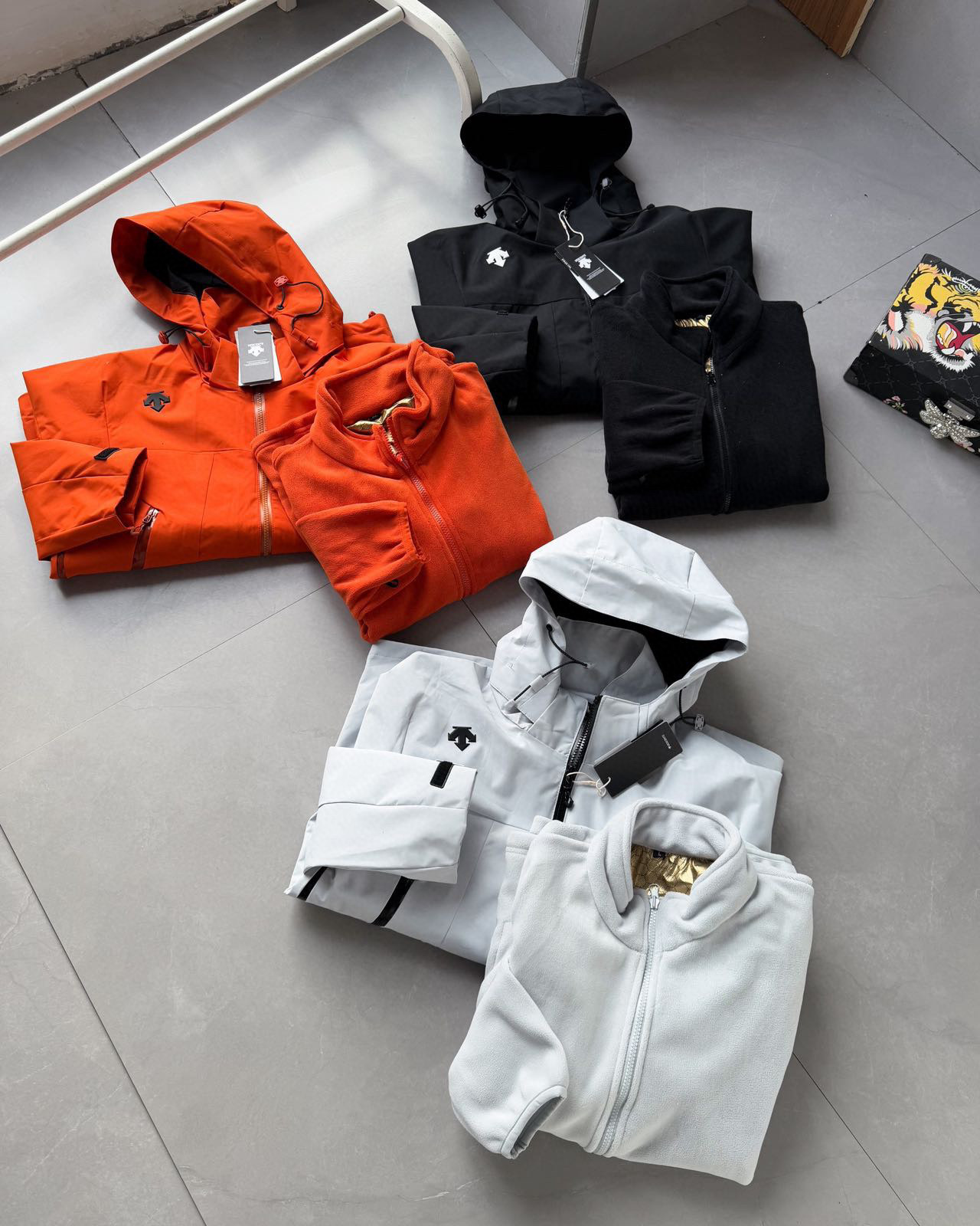 _deP9s-5laf848IDgomq87itdvlRmbdGf-Afjl7g