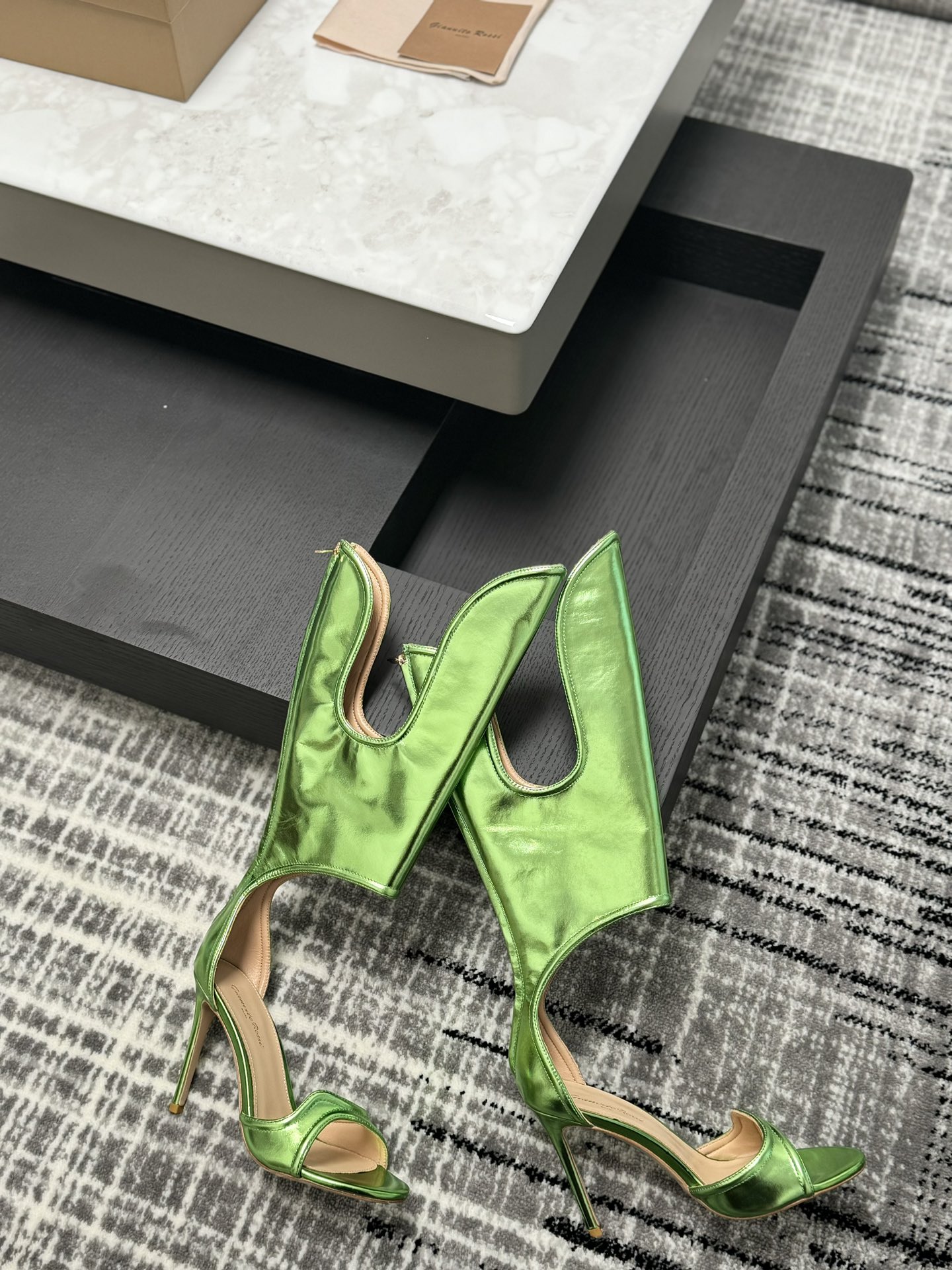 Gianvito Rossi 2022SS transparante open teen pumps met puntneus, upgrade versie + PVC milieuvriendelijk materiaal, 10,5 cm lamsleren voering