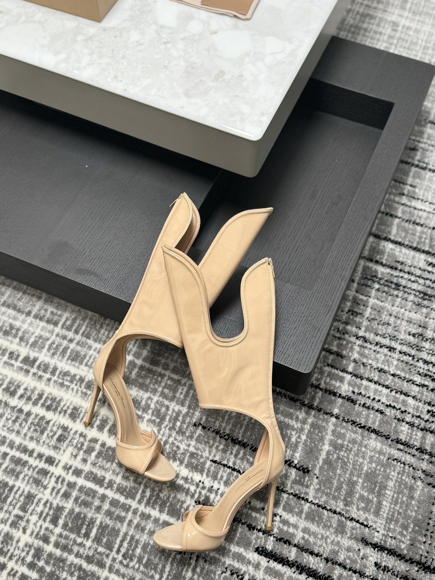 Gianvito Rossi 2022SS transparante open teen pumps met puntneus, upgrade versie + PVC milieuvriendelijk materiaal, 10,5 cm lamsleren voering