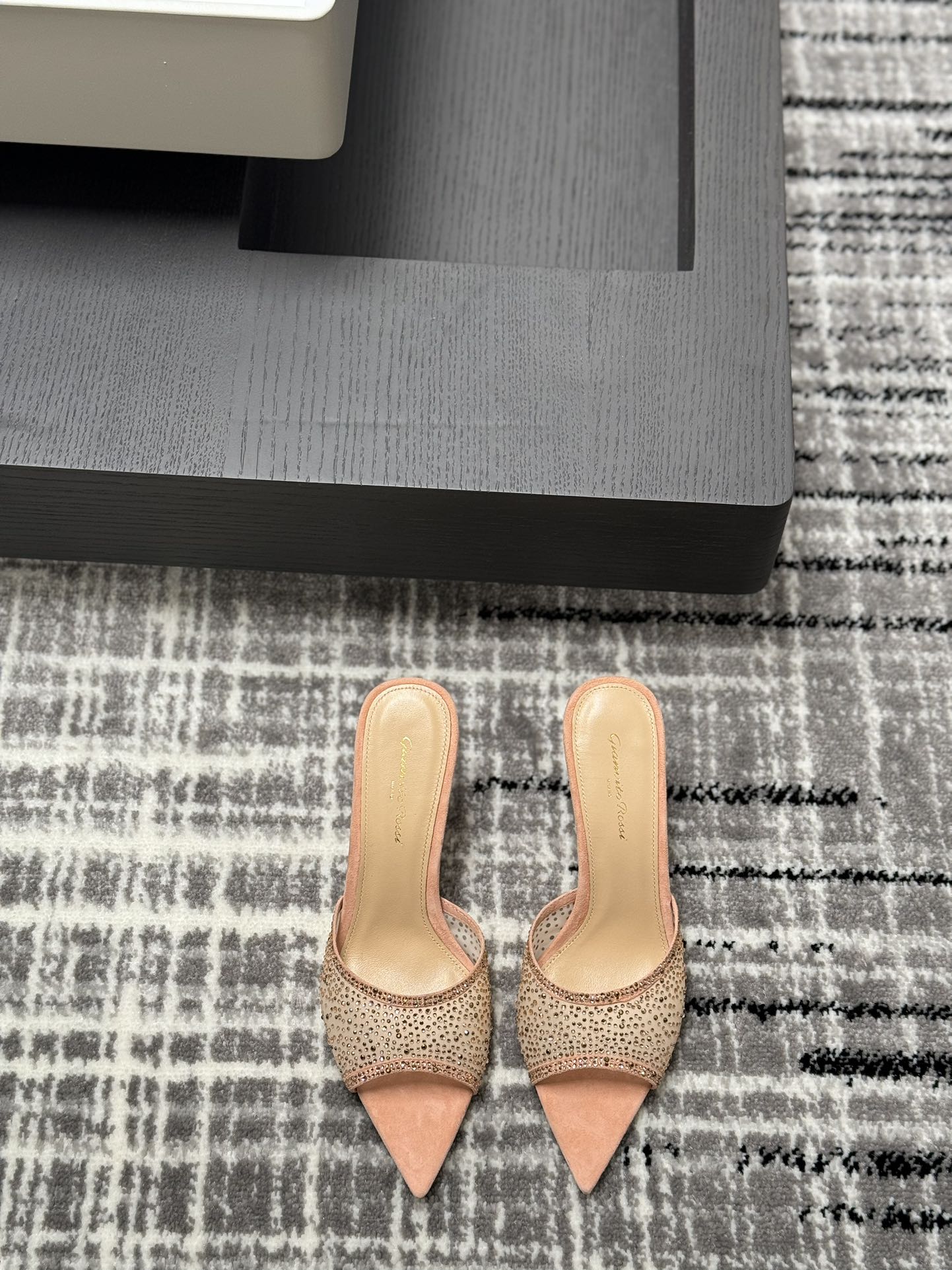Gianvito Rossi Eiko Stiletto абцас-шпілька тапкі сандалі авечая скура+сетка+чэшскія стразы 10.5cm/8cm