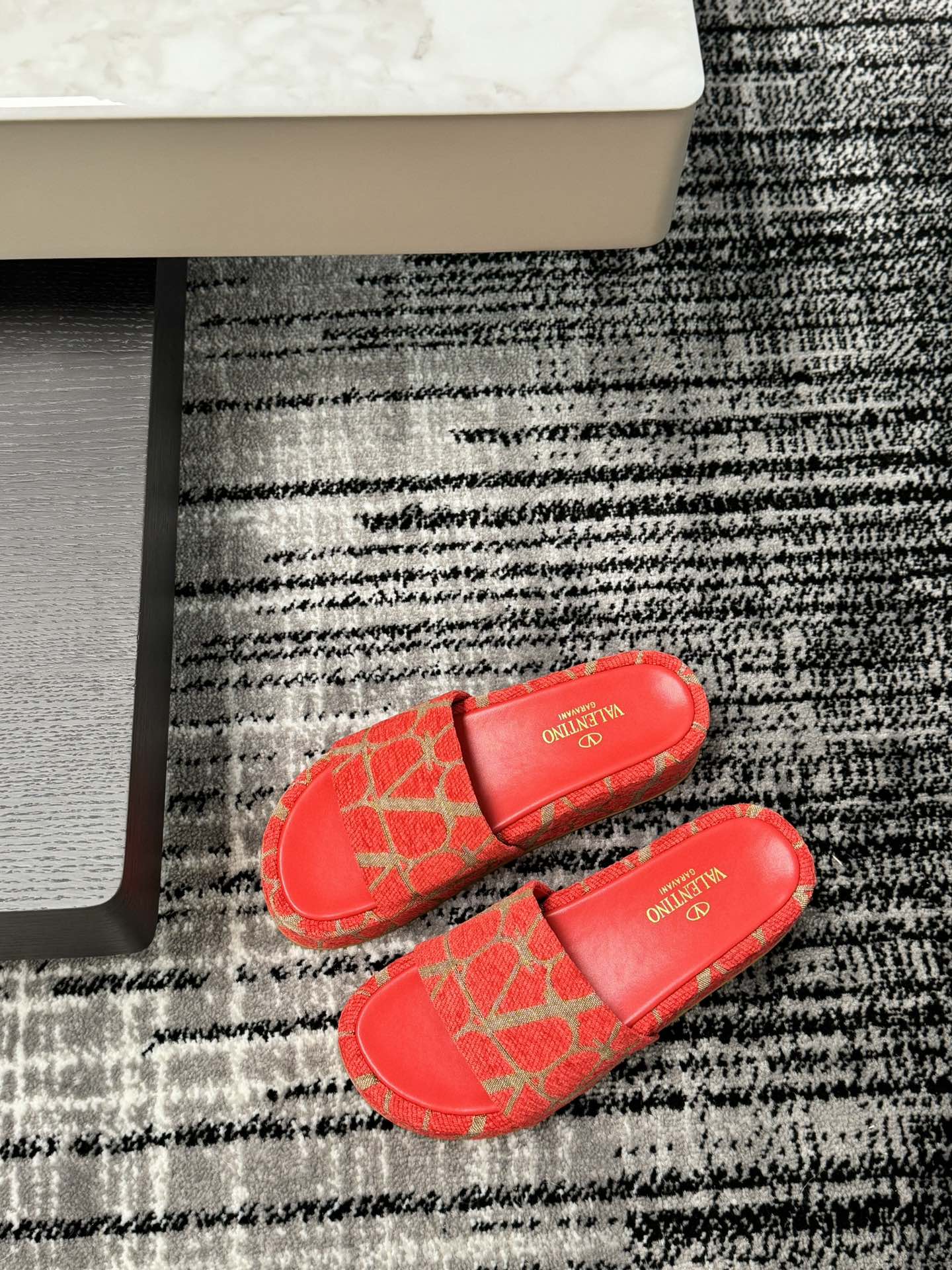 Valentino slippers 3D embroidered fabric sheepskin leather sole