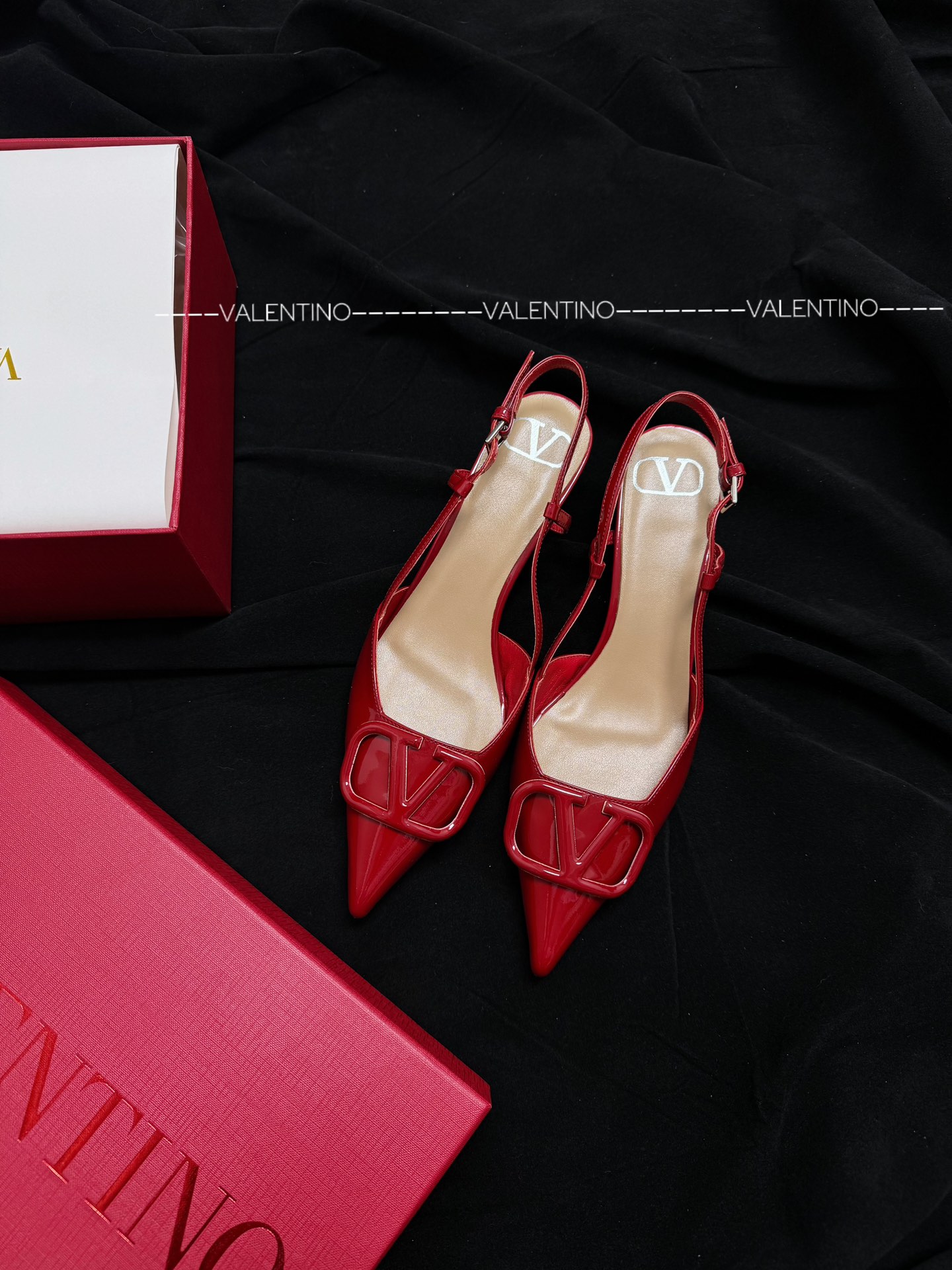 Valentino Pointed Toe Patent Leather Slingback High Heels V Logo