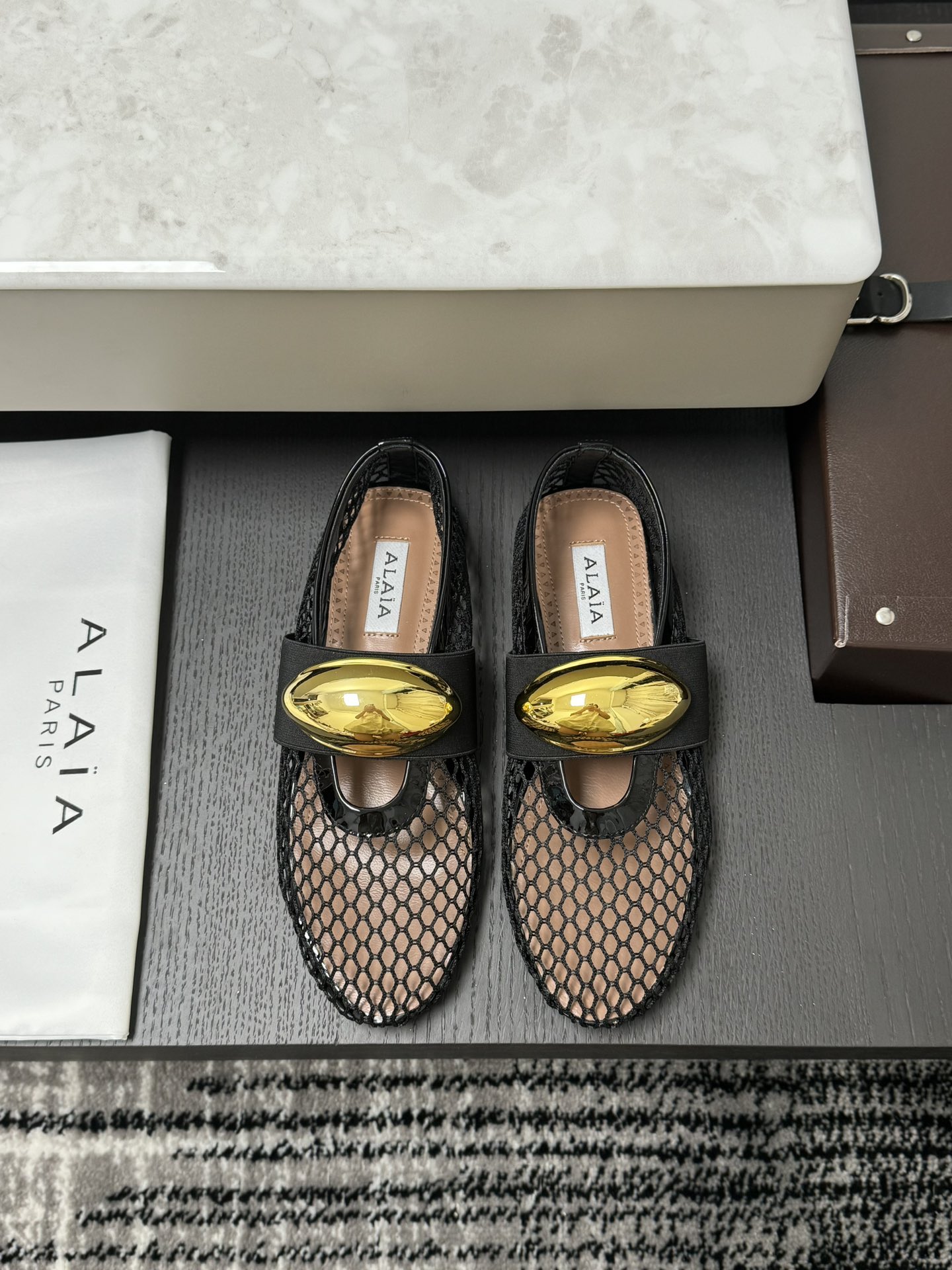 ALAIA Buckle Mesh Ballet Flats Women's Runway Style Sweet-Cool Ballet Trend - Top Version