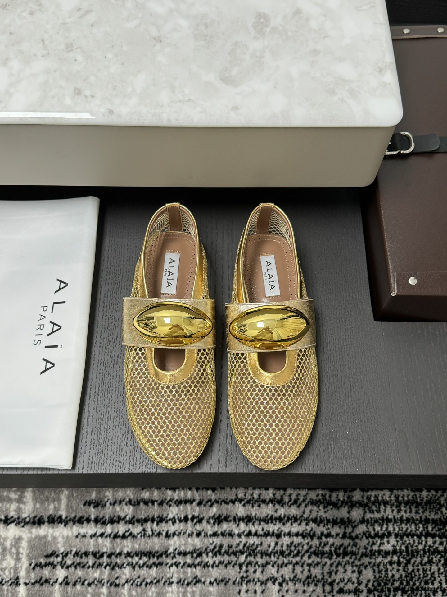 ALAIA Buckle Mesh Ballet Flats Women's Runway Style Sweet-Cool Ballet Trend - Top Version