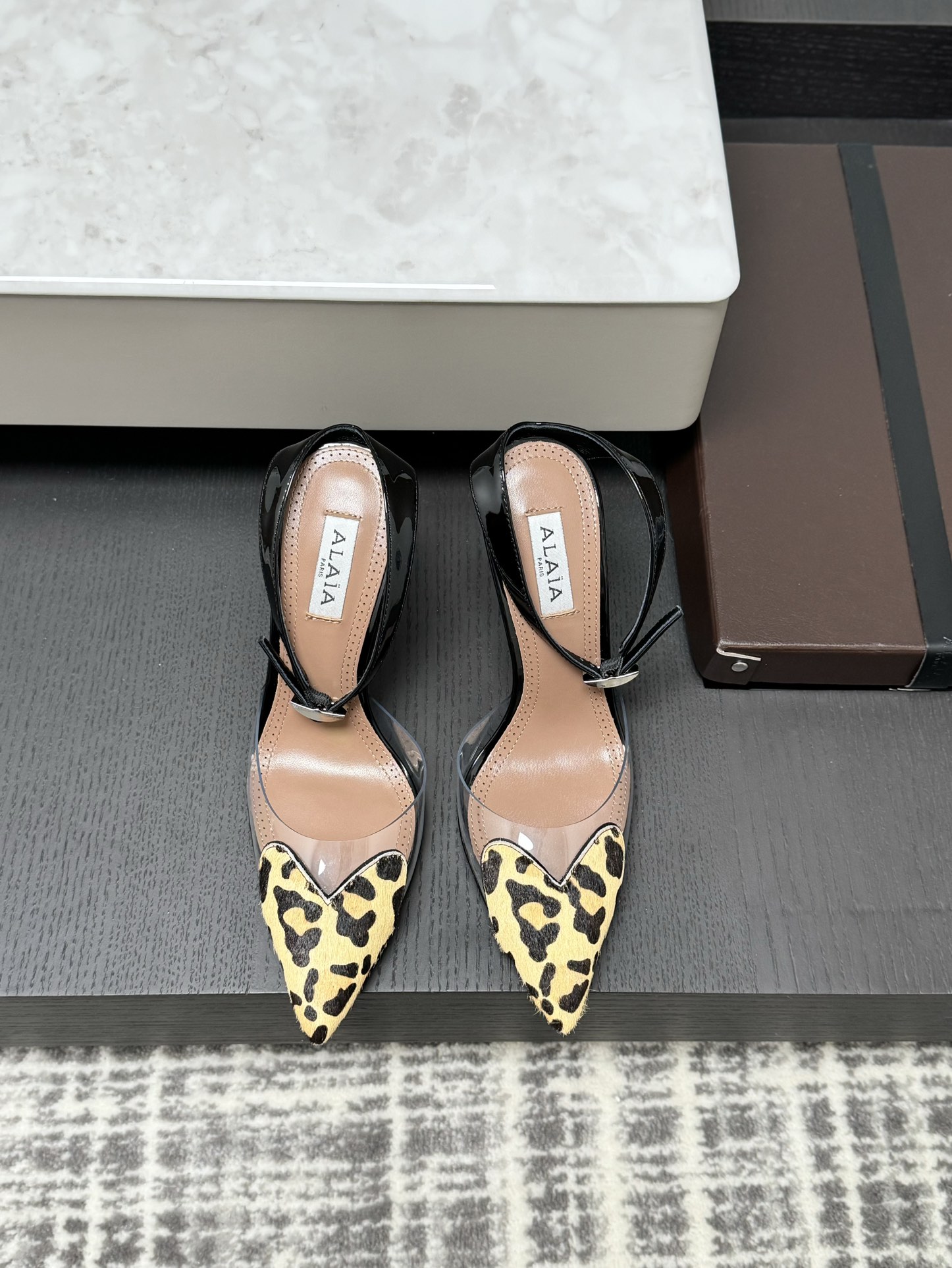 ALAIA nieuwe hart hoge hakken dames elegant veelzijdig - topversie