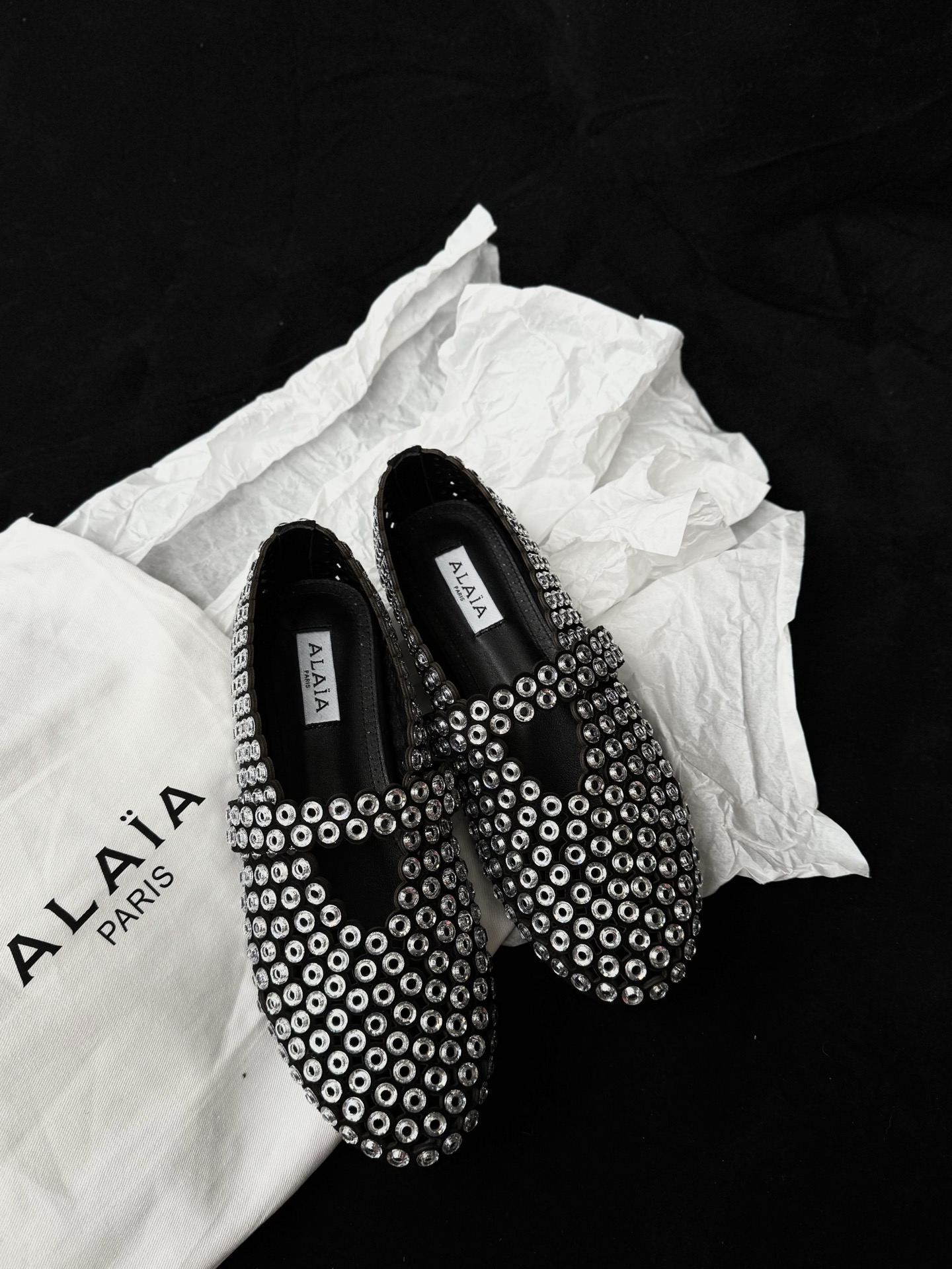 ALAIA フルストーン カットアウト バレエシューズ レディース モダンレトロ-トップバージョン