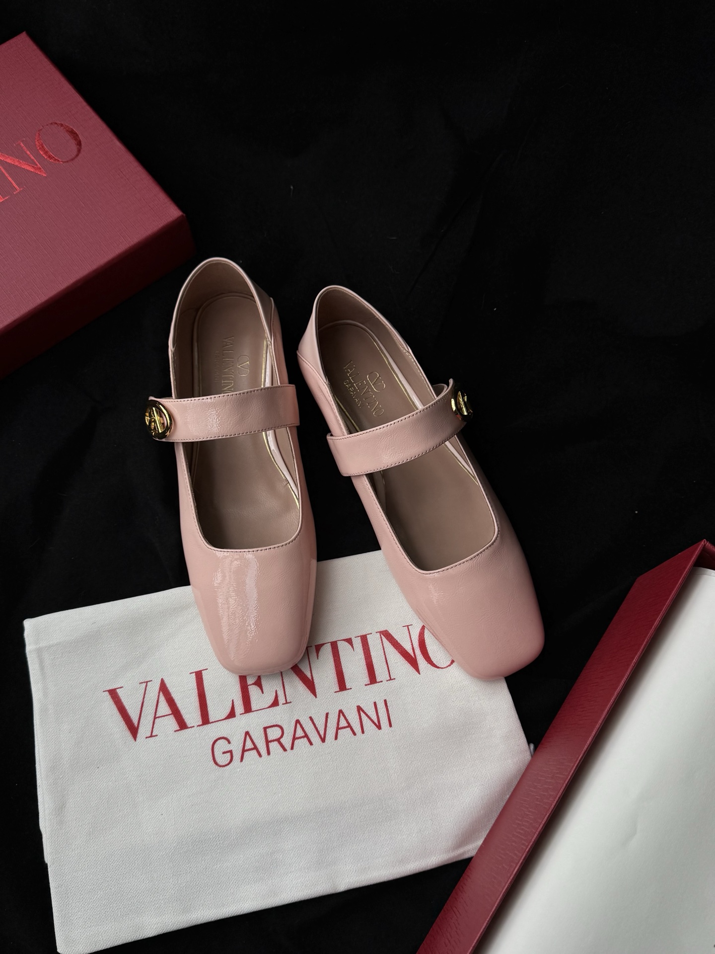 Valentino Garavani patent leather Mary Jane ballet flats