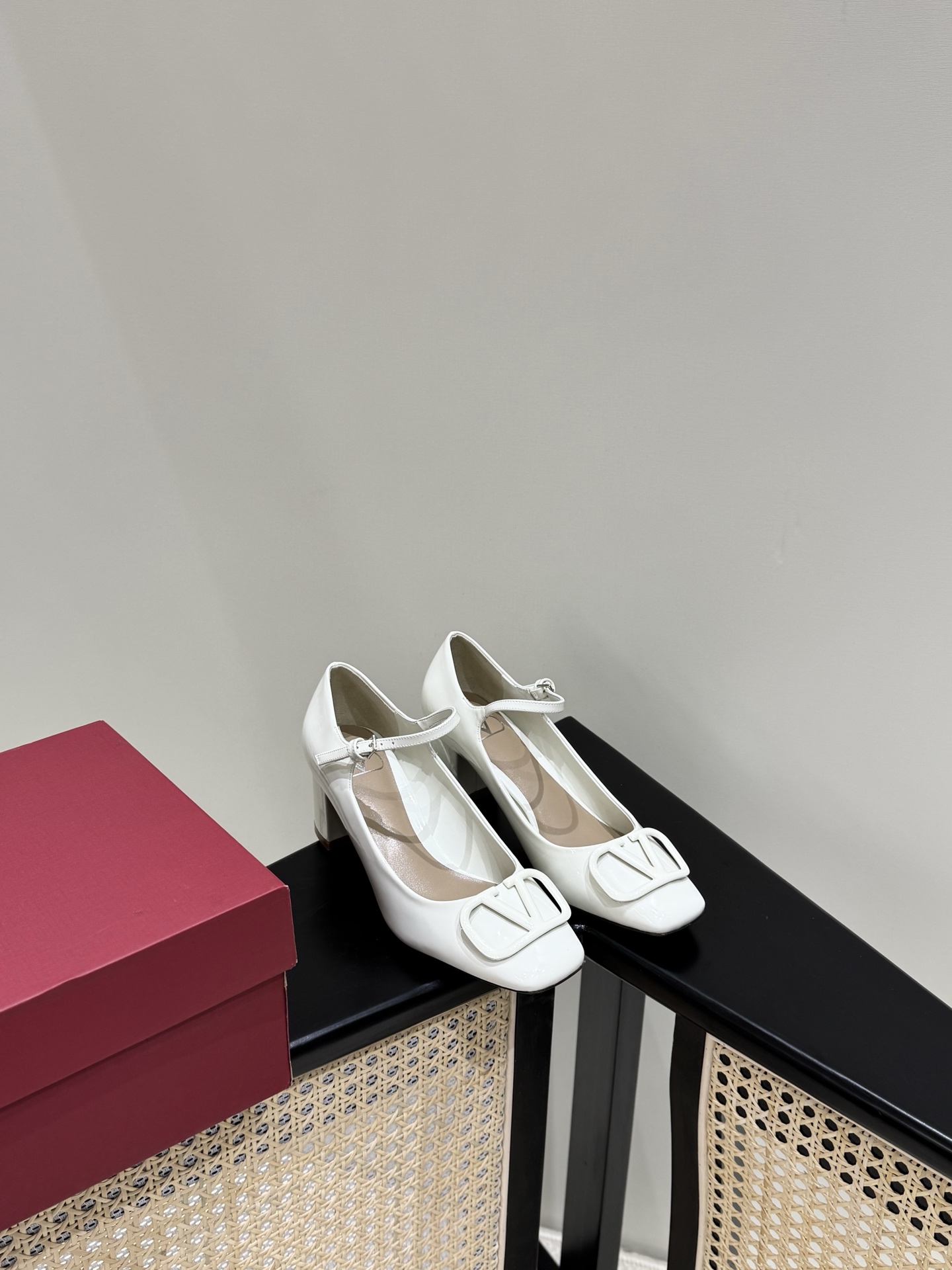 Valentino Mary Jane patent leather chunky heel pumps