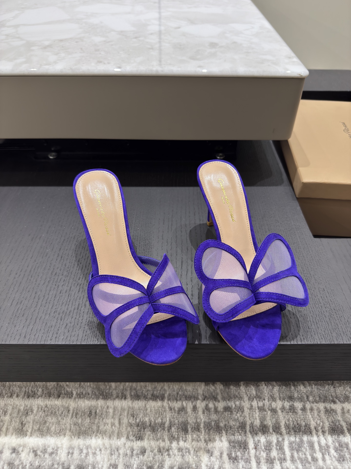 Gianvito Rossi Eiko Stiletto невялікія абцасы тапкі сандалі авечая скура+сетка+чэшскія стразы 10.5cm/8cm