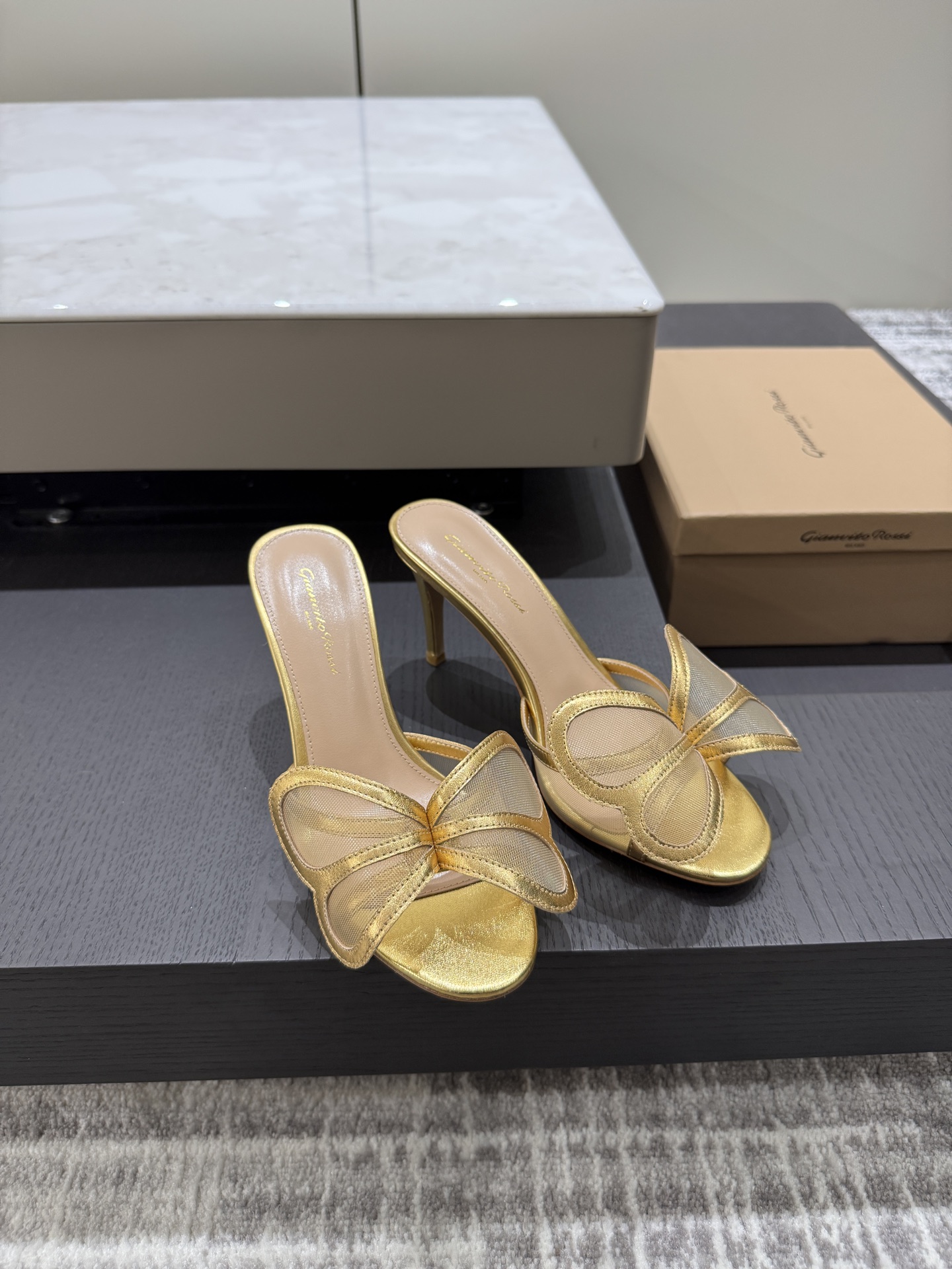 Gianvito Rossi Eiko Stiletto 小高跟 拖鞋 凉鞋 羊京+网纱+捷克钻 10.5cm/8cm