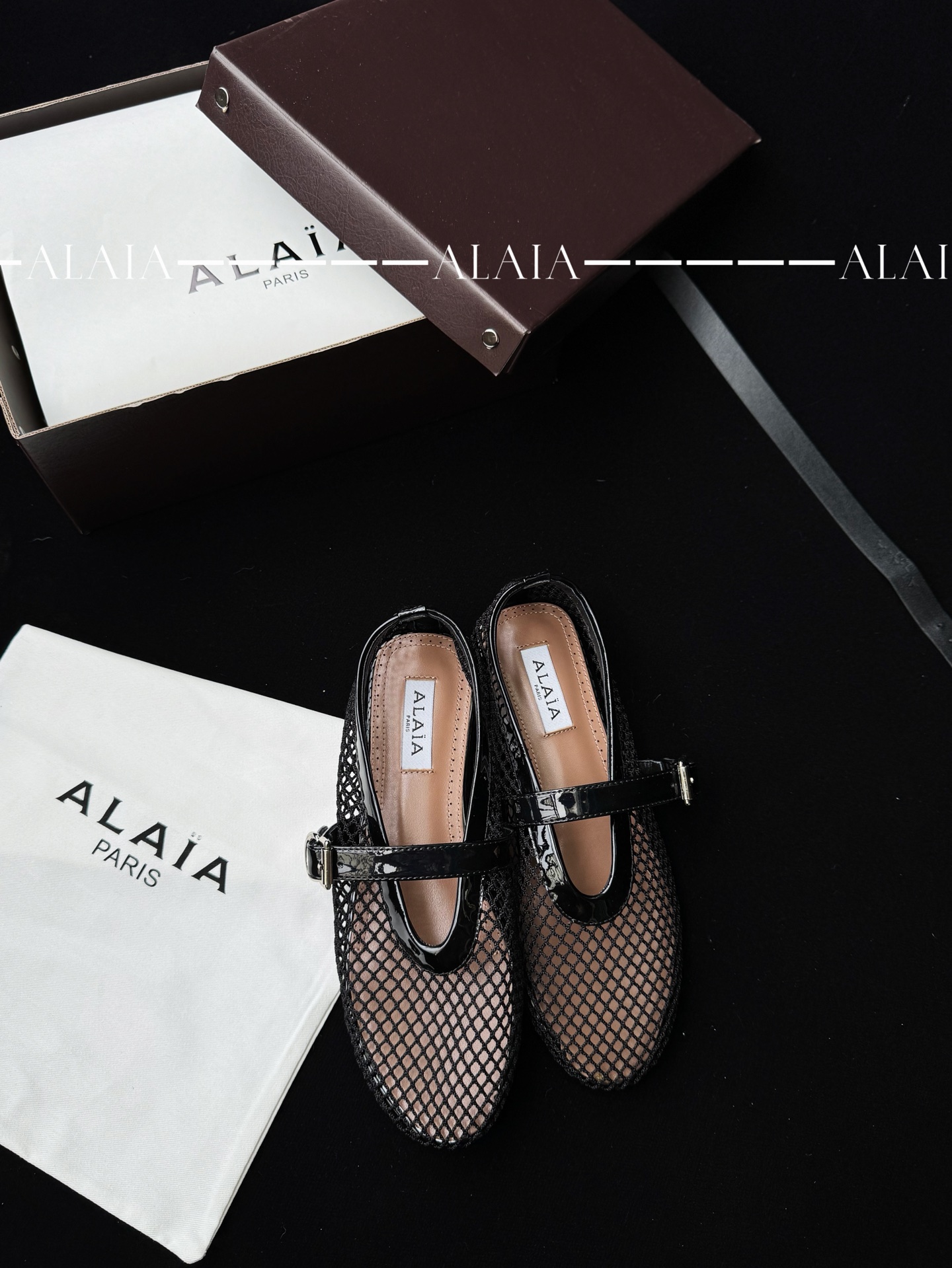 ALAIA 메쉬 페이턴트 발레리나 슈즈 여성용 스위트 쿨 발레리나 스타일 - 최상위 버전