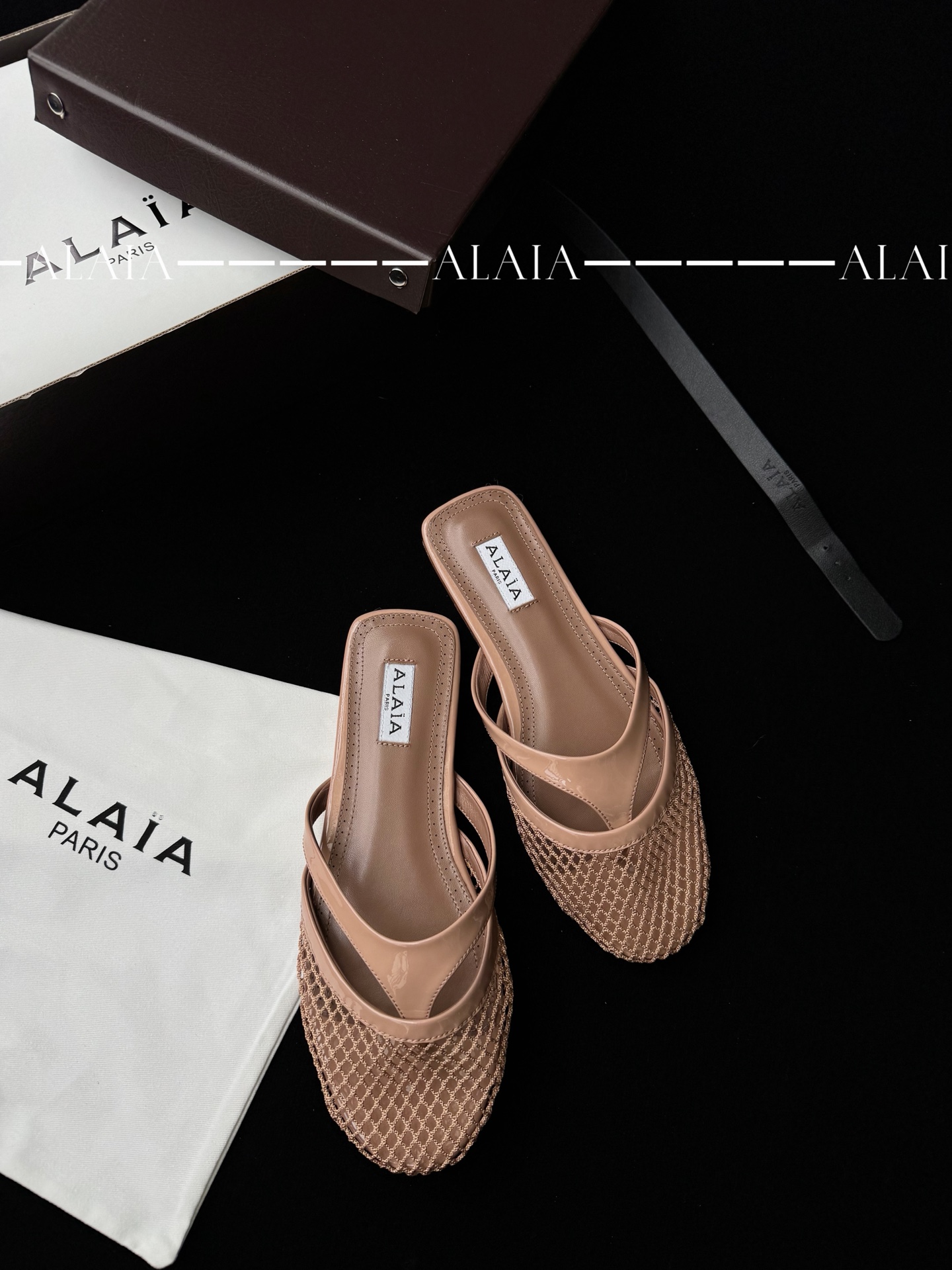ALAIA сетчатые полутапки женские комфортные универсальные - топ версия