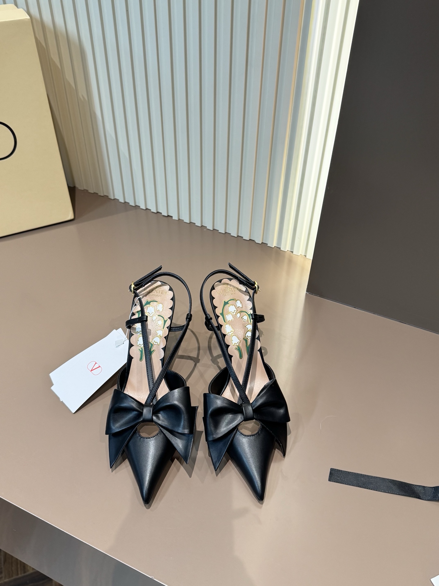 Valentino Pointed Toe Bow Lambskin Leather Sole High Heels