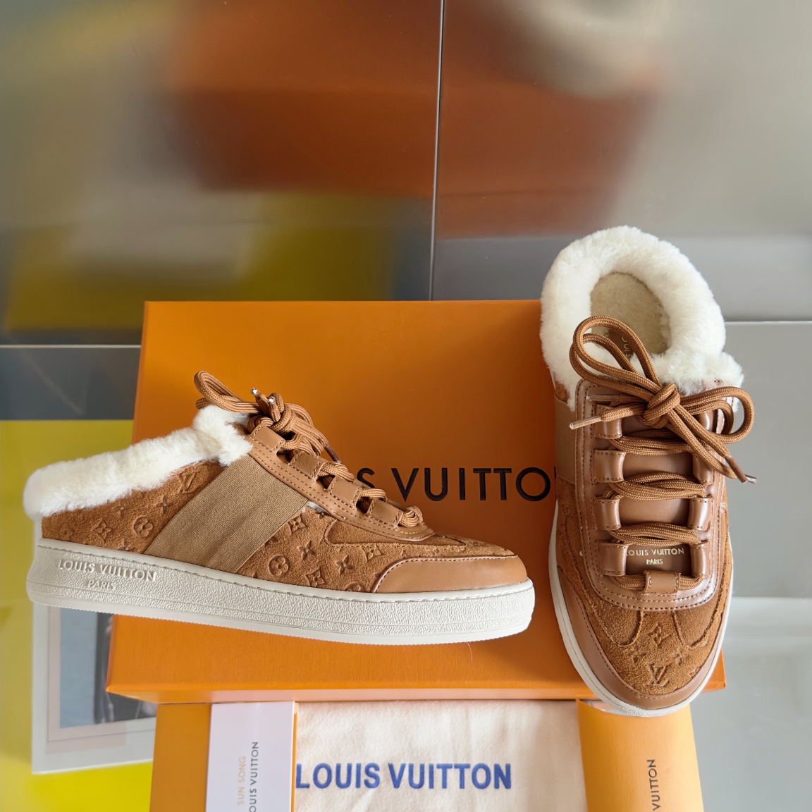 Louis Vuitton LV 驴牌L家 Lous系列 毛拖 德训鞋 半拖鞋
