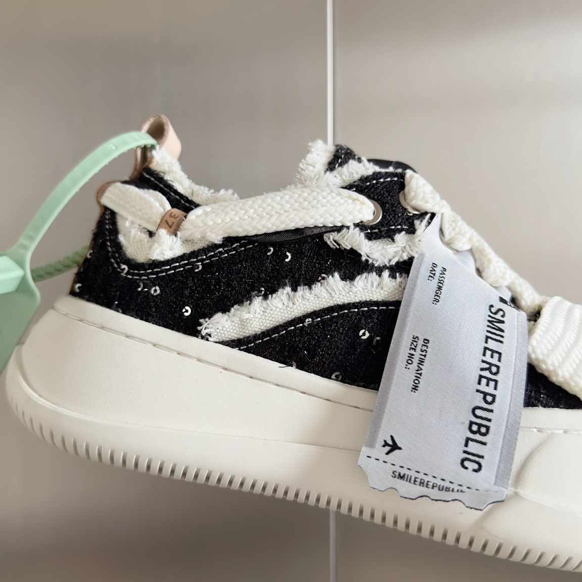 SmileRepublic Canvas Shoes: Original Design, High Quality, Popular Brand, Various Sizes. - 图片 8