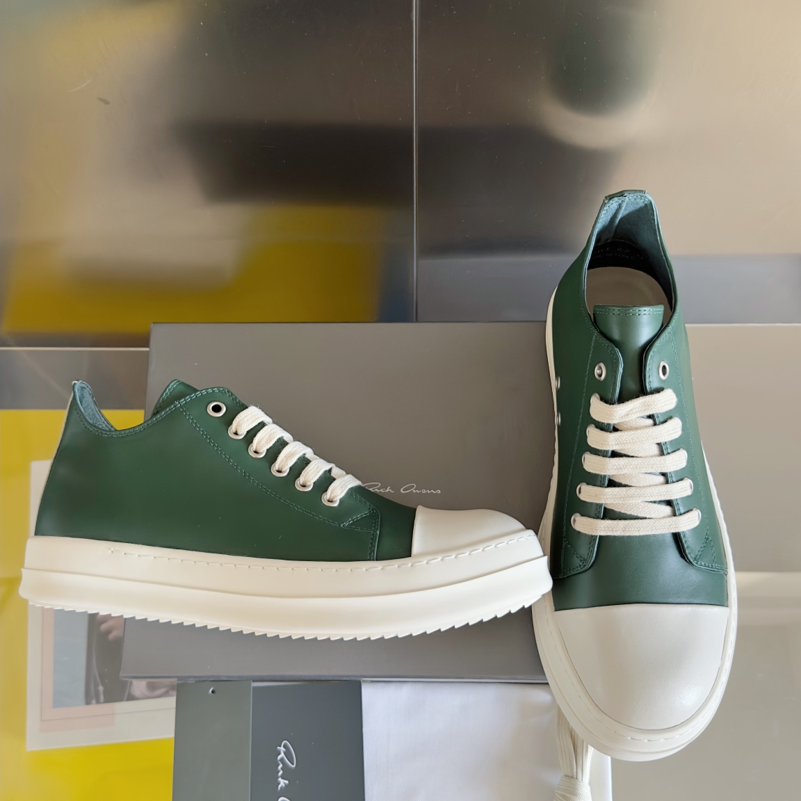 Luxor Shoes: Original Zirconium Version with Unique Design and Premium Materials - 图片 2