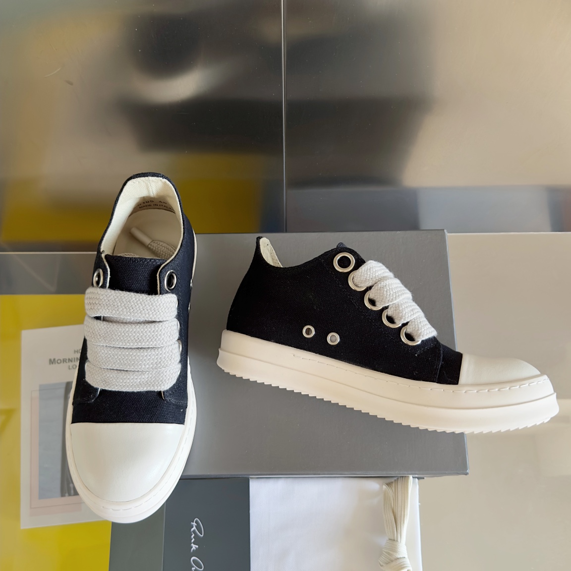 Top Version: Premium Zirconium Tape Shoes by Rick Owens x Vans - 图片 3